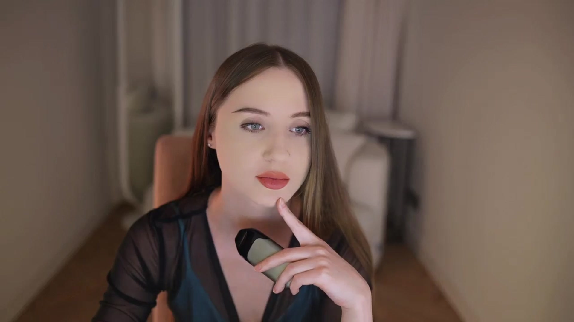 Gallery image thumbnail from Innocent_Soul's myfreecams stream on, 04/23/2026, 17:38 image 12 of 20