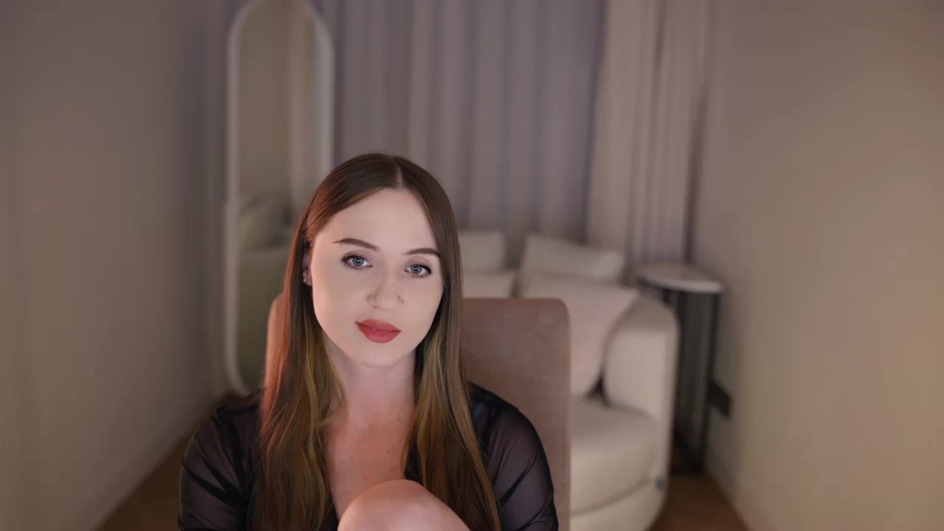 Gallery image thumbnail from Innocent_Soul's myfreecams stream on, 04/23/2026, 18:36 image 14 of 20