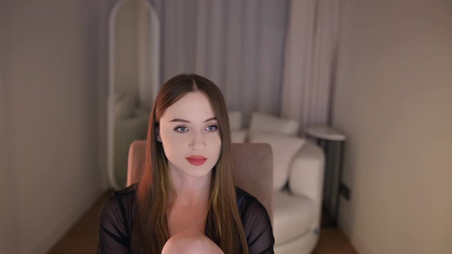 Gallery image thumbnail from Innocent_Soul's myfreecams stream on, 04/23/2026, 18:36 image 17 of 20