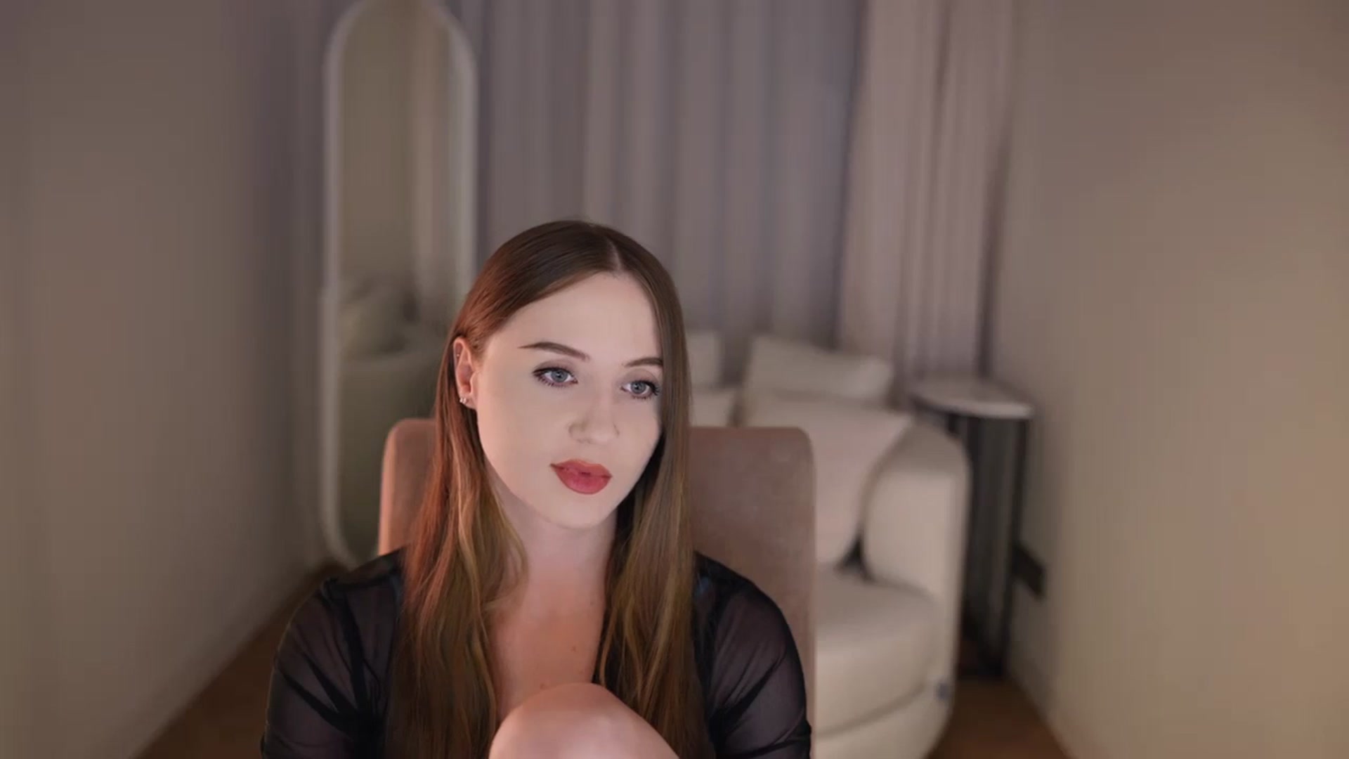 Gallery image thumbnail from Innocent_Soul's myfreecams stream on, 04/23/2026, 18:36 image 13 of 20