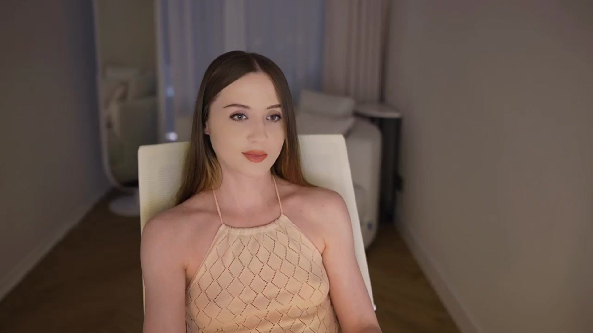Gallery image thumbnail from Innocent_Soul's myfreecams stream on, 04/30/2026, 08:13 image 2 of 20