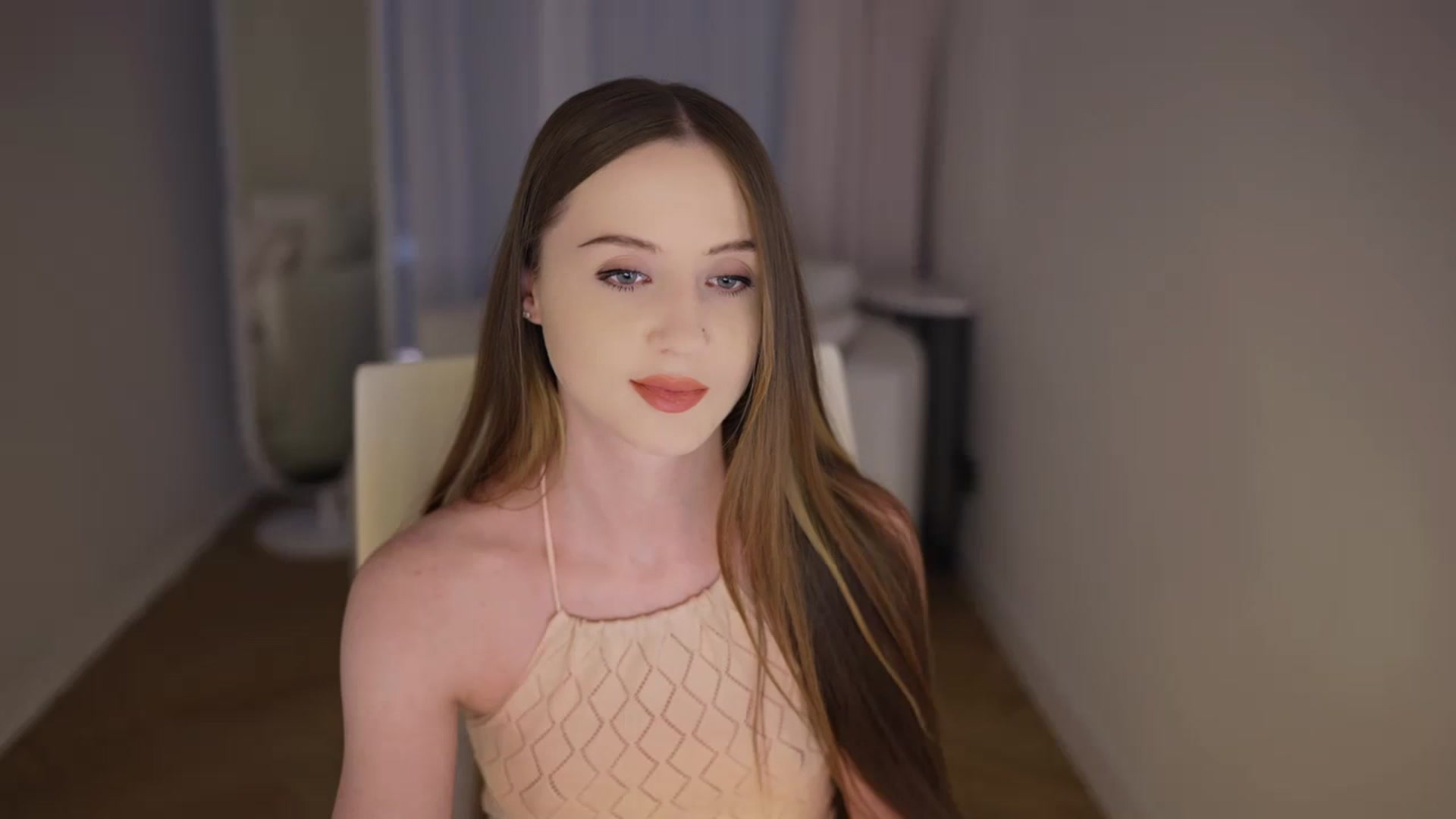 Gallery image thumbnail from Innocent_Soul's myfreecams stream on, 04/30/2026, 09:35 image 19 of 20