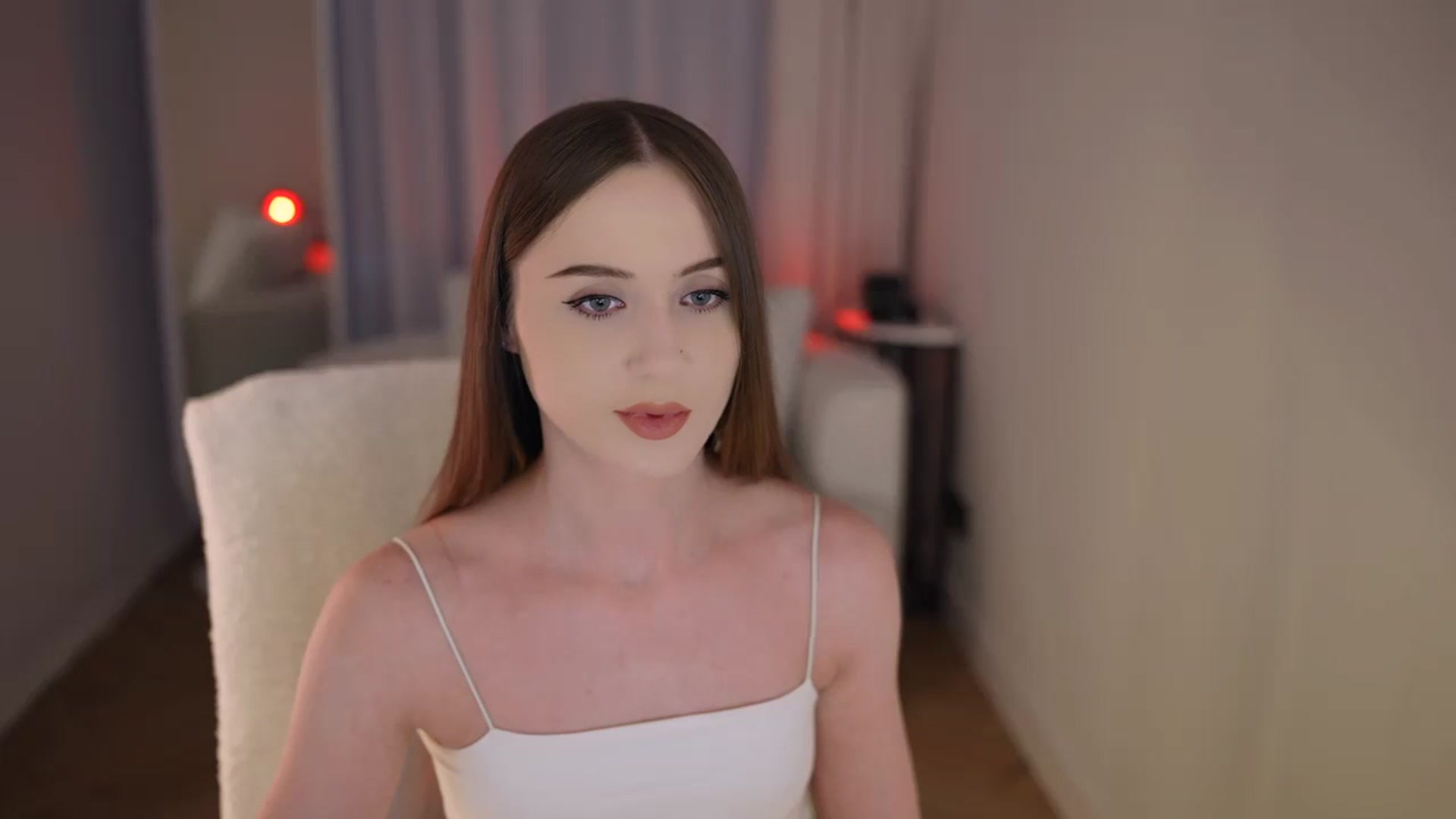 Gallery image thumbnail from Innocent_Soul's myfreecams stream on, 05/05/2026, 12:18 image 16 of 20