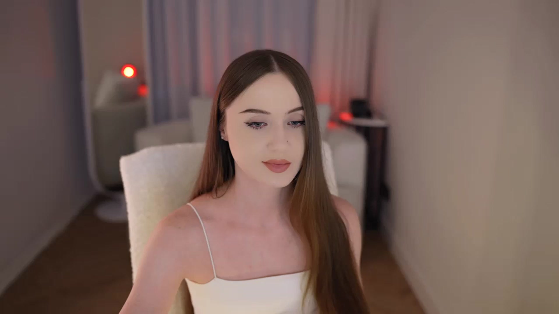 Gallery image thumbnail from Innocent_Soul's myfreecams stream on, 05/05/2026, 12:18 image 10 of 20