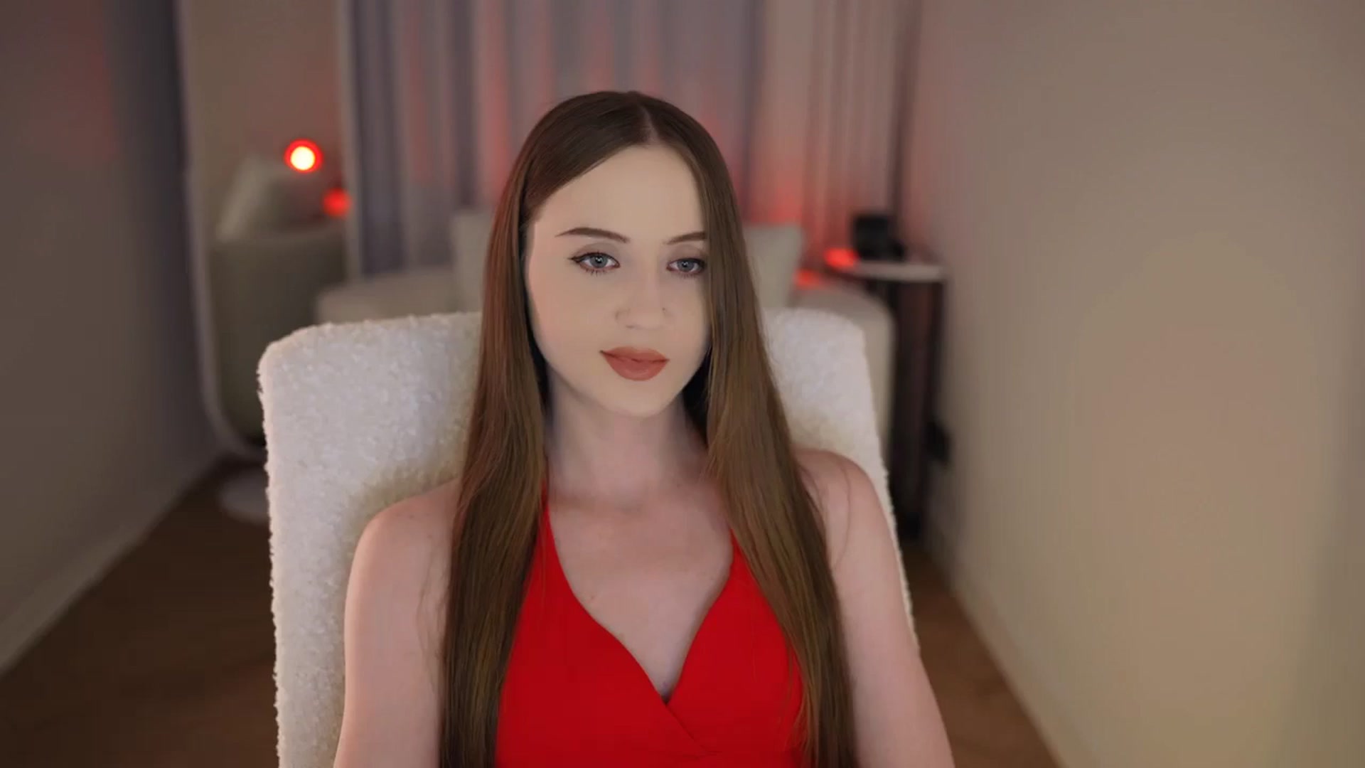 Gallery image thumbnail from Innocent_Soul's myfreecams stream on, 05/06/2026, 16:03 image 2 of 20