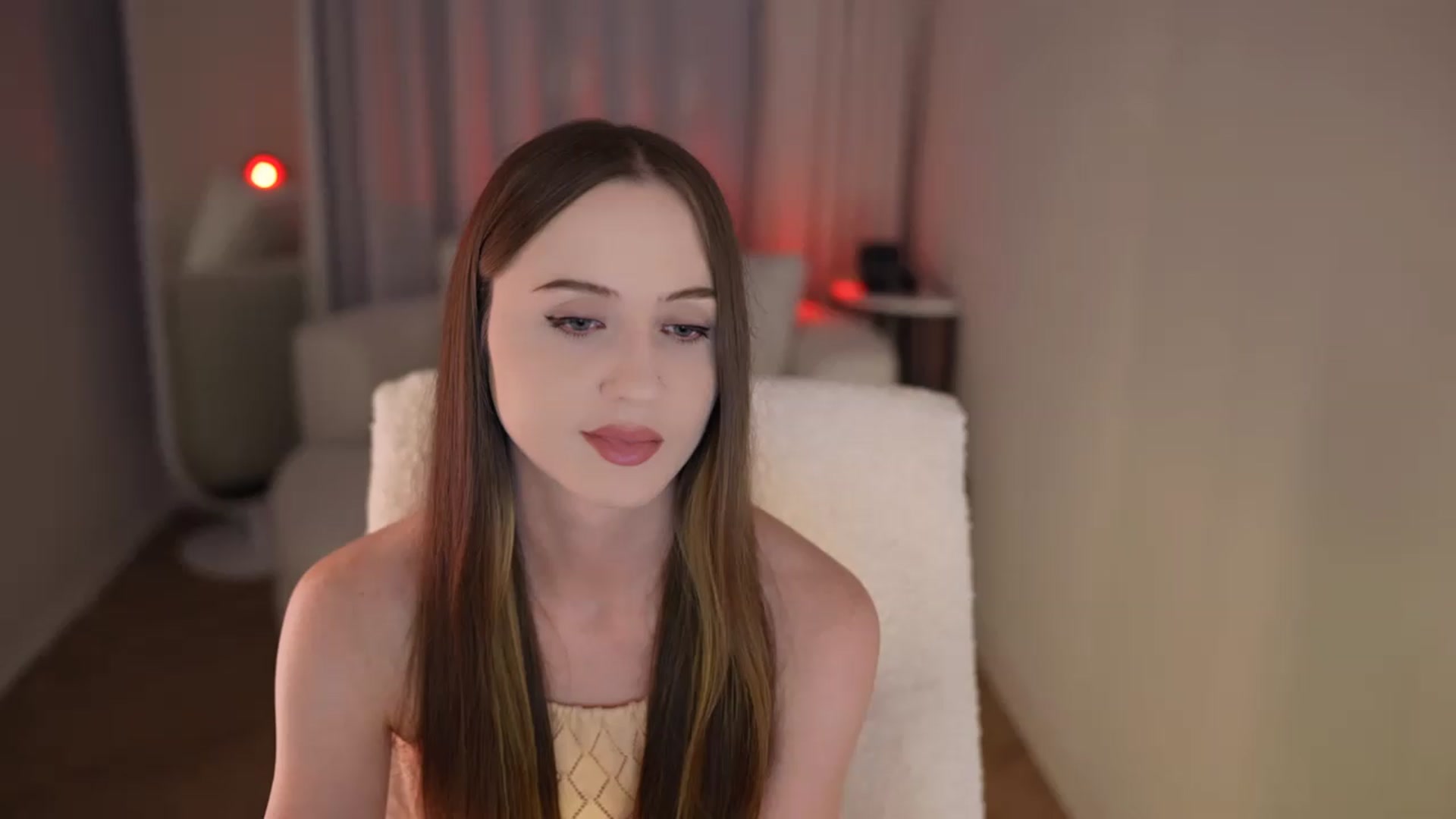 Gallery image thumbnail from Innocent_Soul's myfreecams stream on, 05/13/2026, 17:03 image 8 of 20