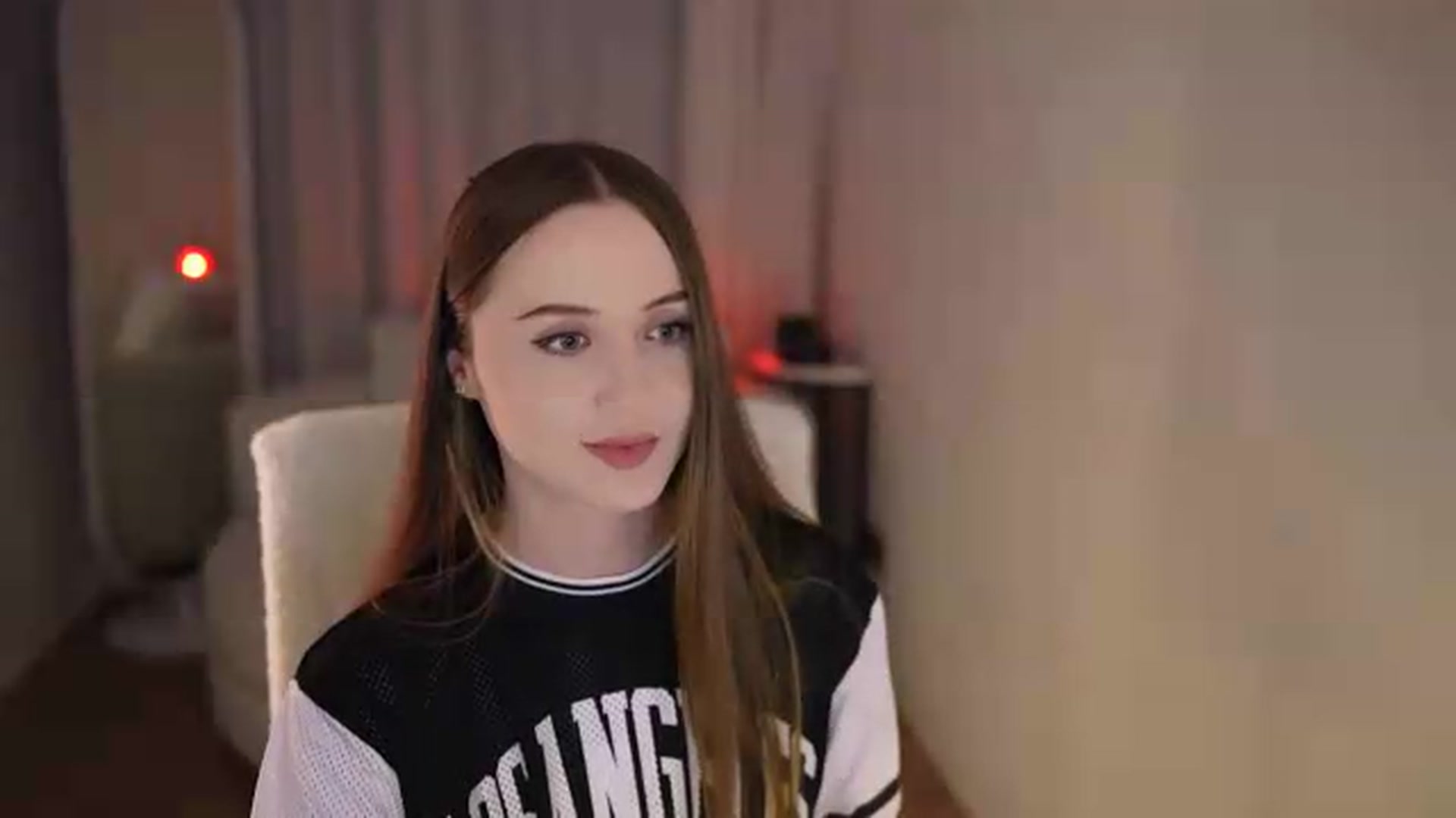 Gallery image thumbnail from Innocent_Soul's myfreecams stream on, 05/15/2026, 17:02 image 8 of 20