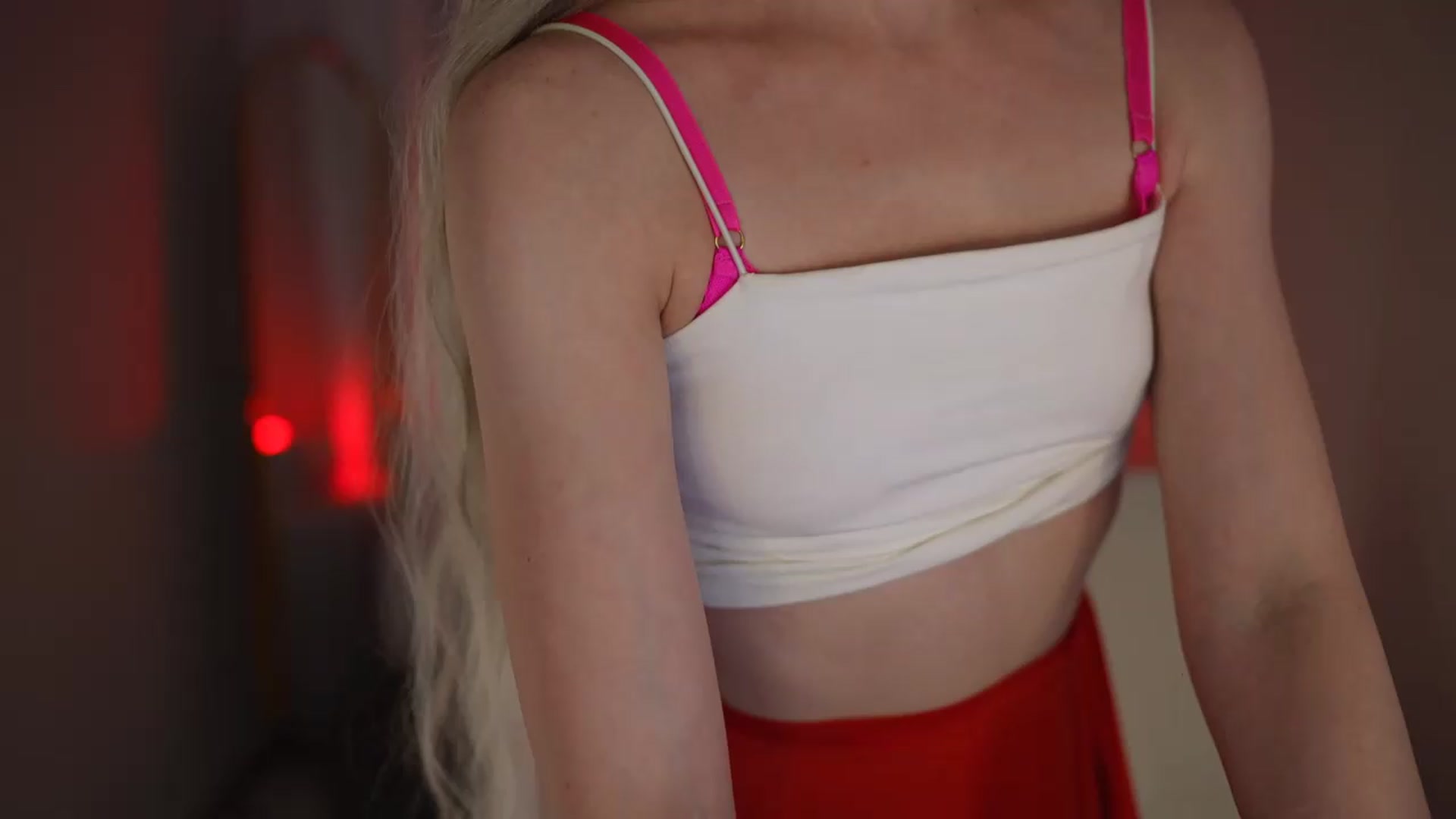 Gallery image thumbnail from Innocent_Soul's myfreecams stream on, 06/07/2026, 19:07 image 2 of 20