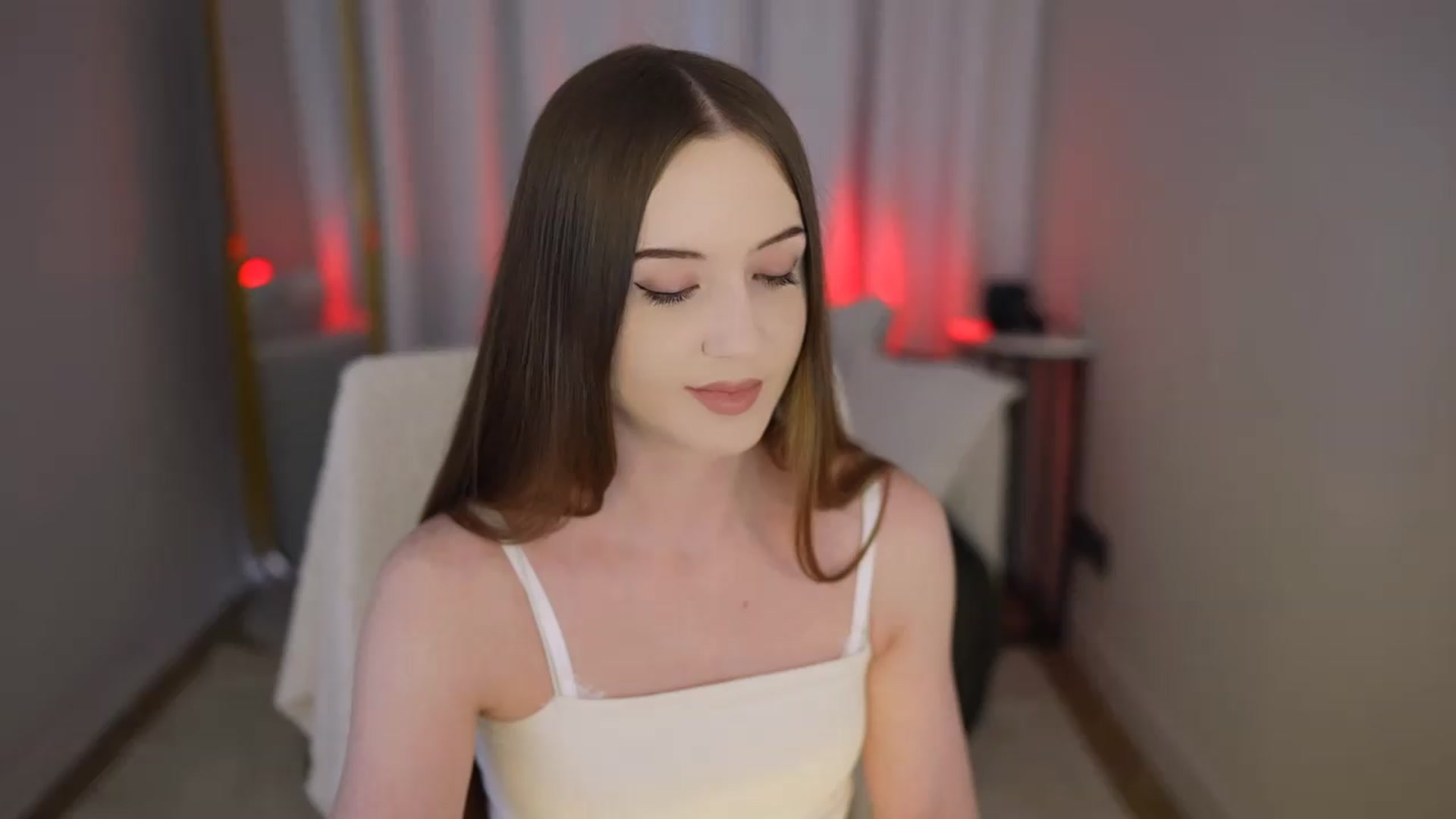 Gallery image thumbnail from Innocent_Soul's myfreecams stream on, 06/14/2026, 13:26 image 8 of 20