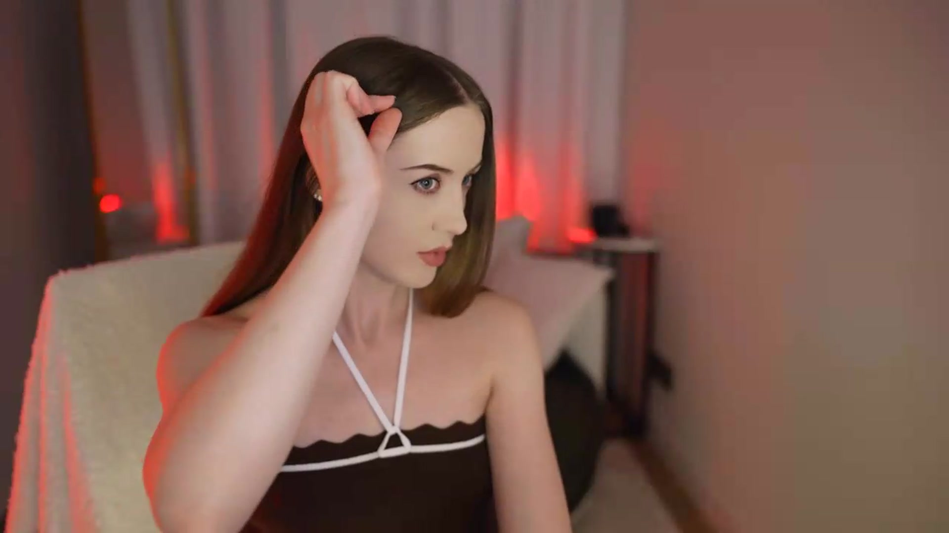 Gallery image thumbnail from Innocent_Soul's myfreecams stream on, 06/21/2026, 17:56 image 15 of 20