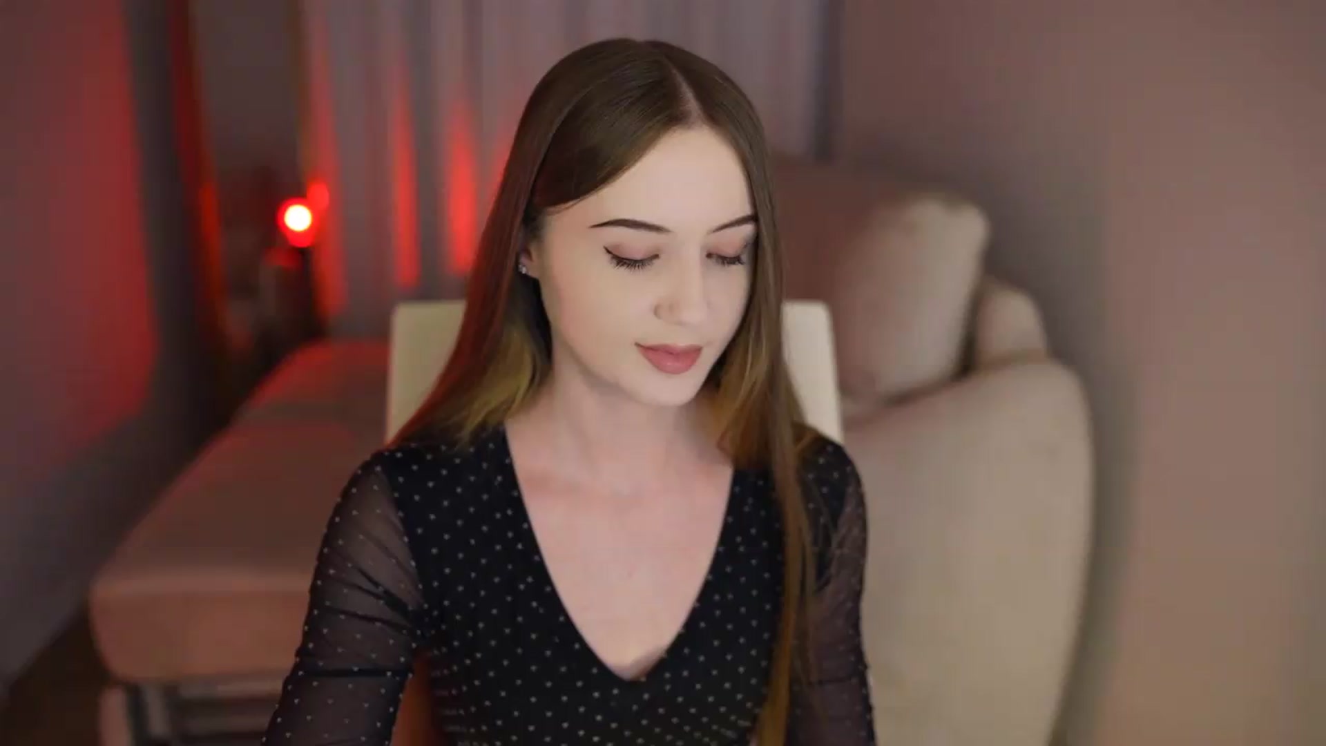 Gallery image thumbnail from Innocent_Soul's myfreecams stream on, 06/26/2026, 18:06 image 7 of 20