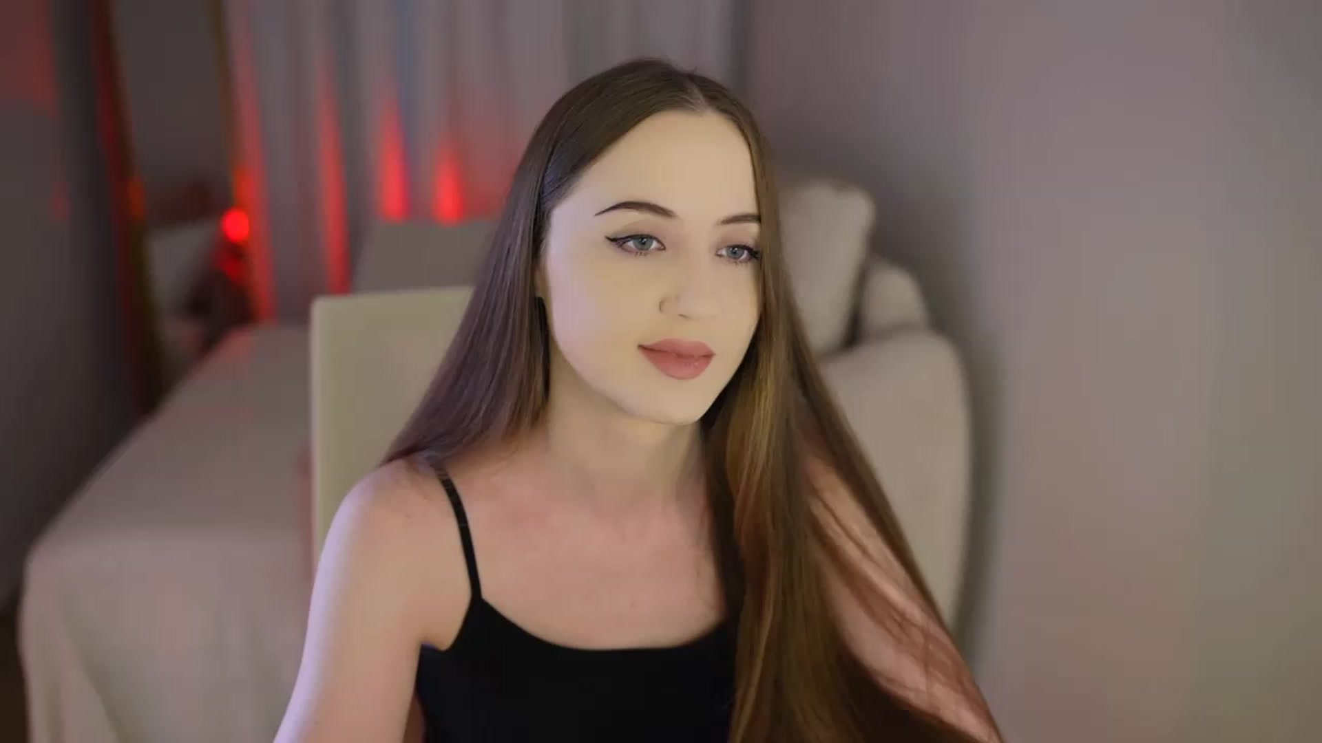 Gallery image thumbnail from Innocent_Soul's myfreecams stream on, 07/02/2026, 16:18 image 4 of 20