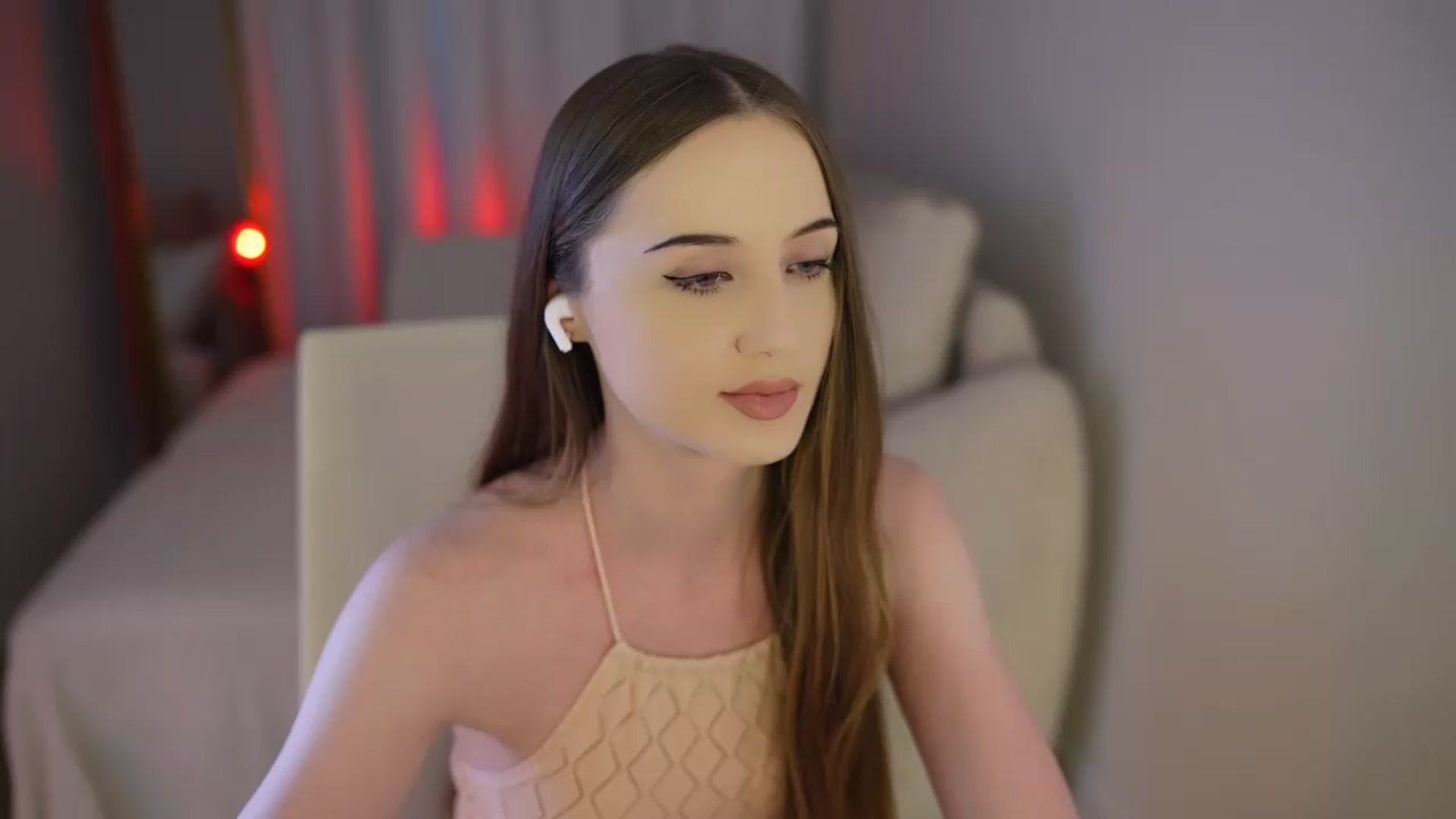 Gallery image thumbnail from Innocent_Soul's myfreecams stream on, 07/03/2026, 13:06 image 18 of 20