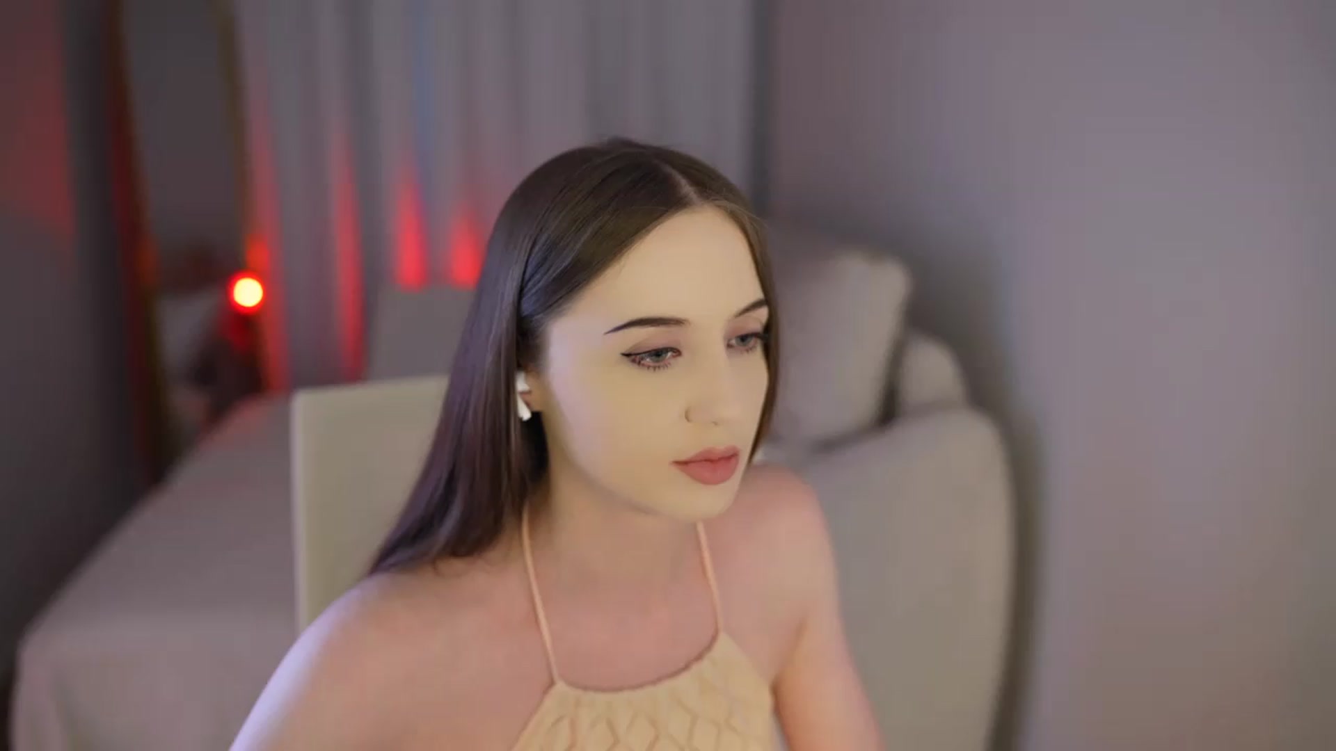 Gallery image thumbnail from Innocent_Soul's myfreecams stream on, 07/03/2026, 15:06 image 3 of 20