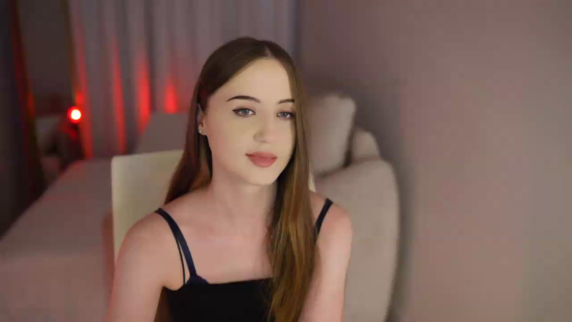 Gallery image thumbnail from Innocent_Soul's myfreecams stream on, 07/05/2026, 17:09 image 9 of 20