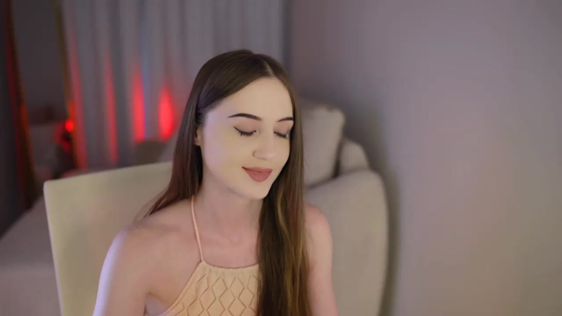 Gallery image thumbnail from Innocent_Soul's myfreecams stream on, 07/15/2026, 13:49 image 2 of 20