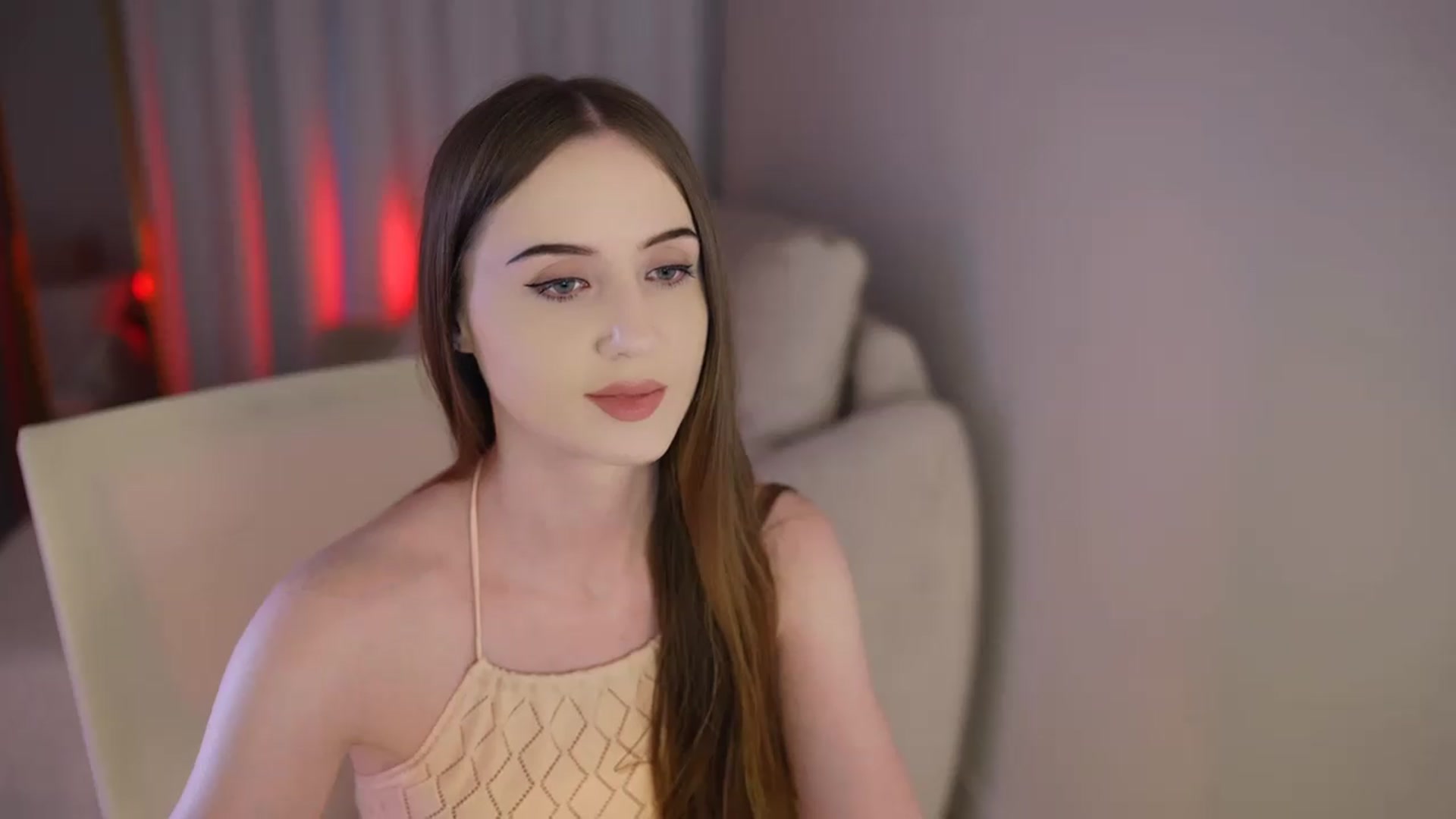 Gallery image thumbnail from Innocent_Soul's myfreecams stream on, 07/15/2026, 15:34 image 10 of 20