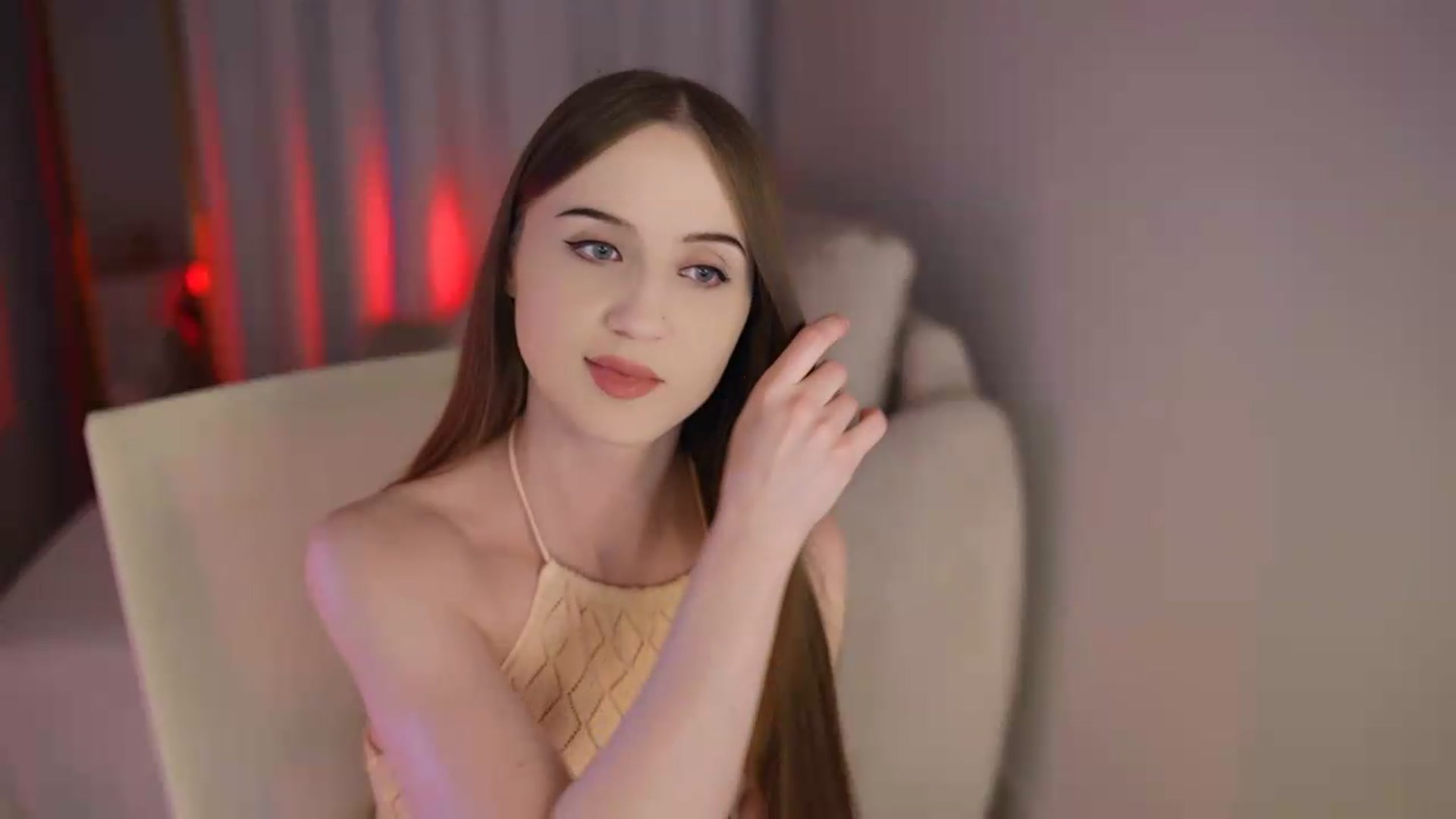 Gallery image thumbnail from Innocent_Soul's myfreecams stream on, 07/20/2026, 17:11 image 10 of 20