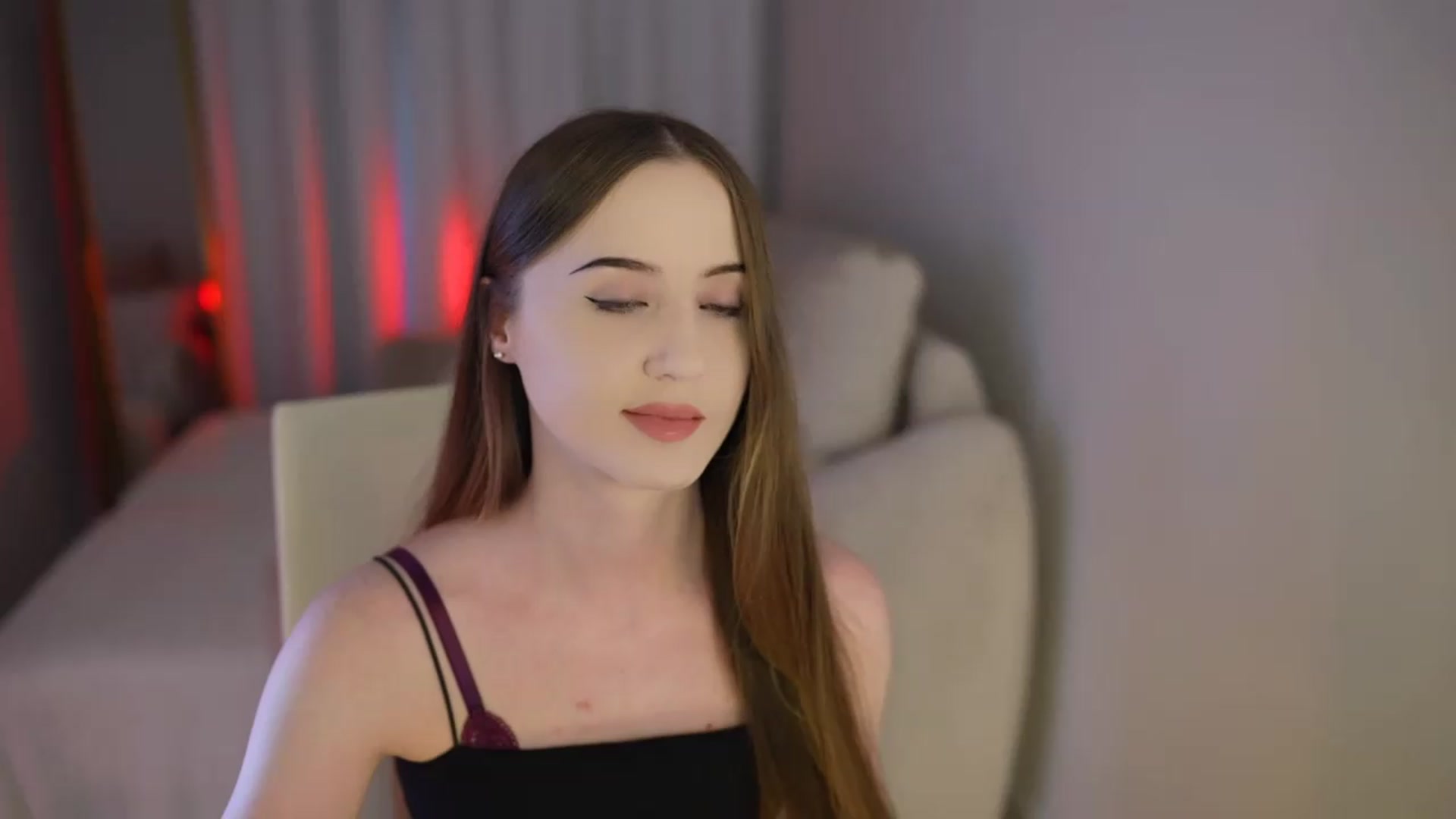 Gallery image thumbnail from Innocent_Soul's myfreecams stream on, 07/21/2026, 15:00 image 20 of 20