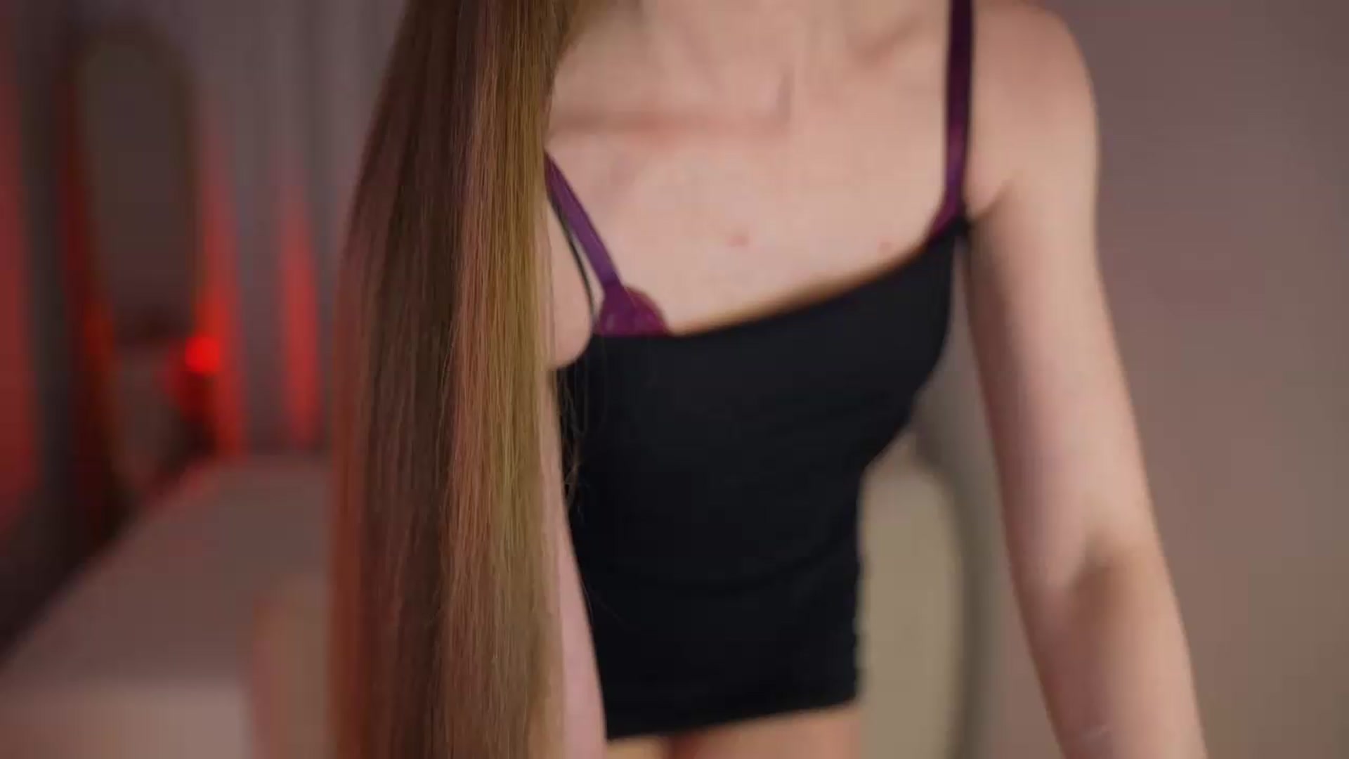 Gallery image thumbnail from Innocent_Soul's myfreecams stream on, 07/21/2026, 18:02 image 1 of 20