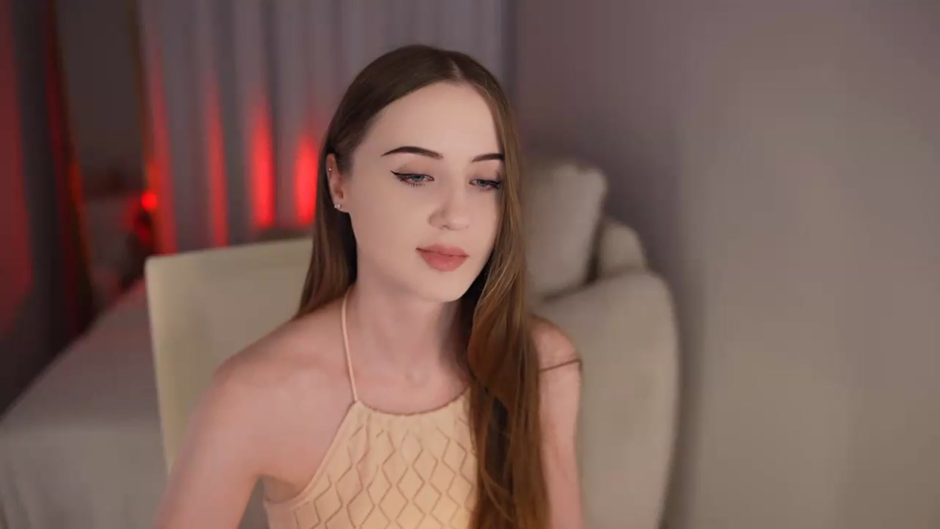 Gallery image thumbnail from Innocent_Soul's myfreecams stream on, 07/23/2026, 14:32 image 15 of 20