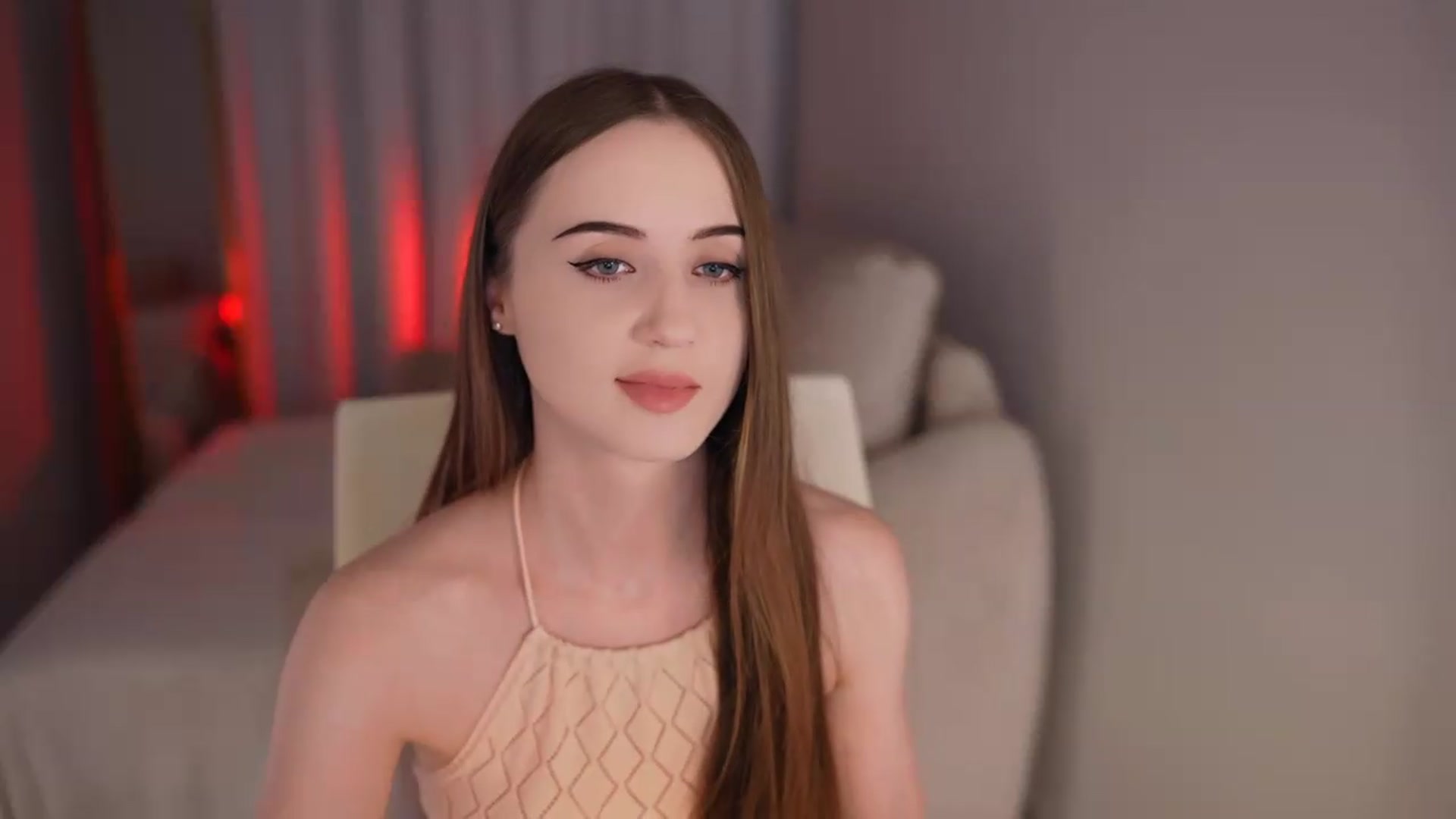 Gallery image thumbnail from Innocent_Soul's myfreecams stream on, 07/23/2026, 14:32 image 18 of 20