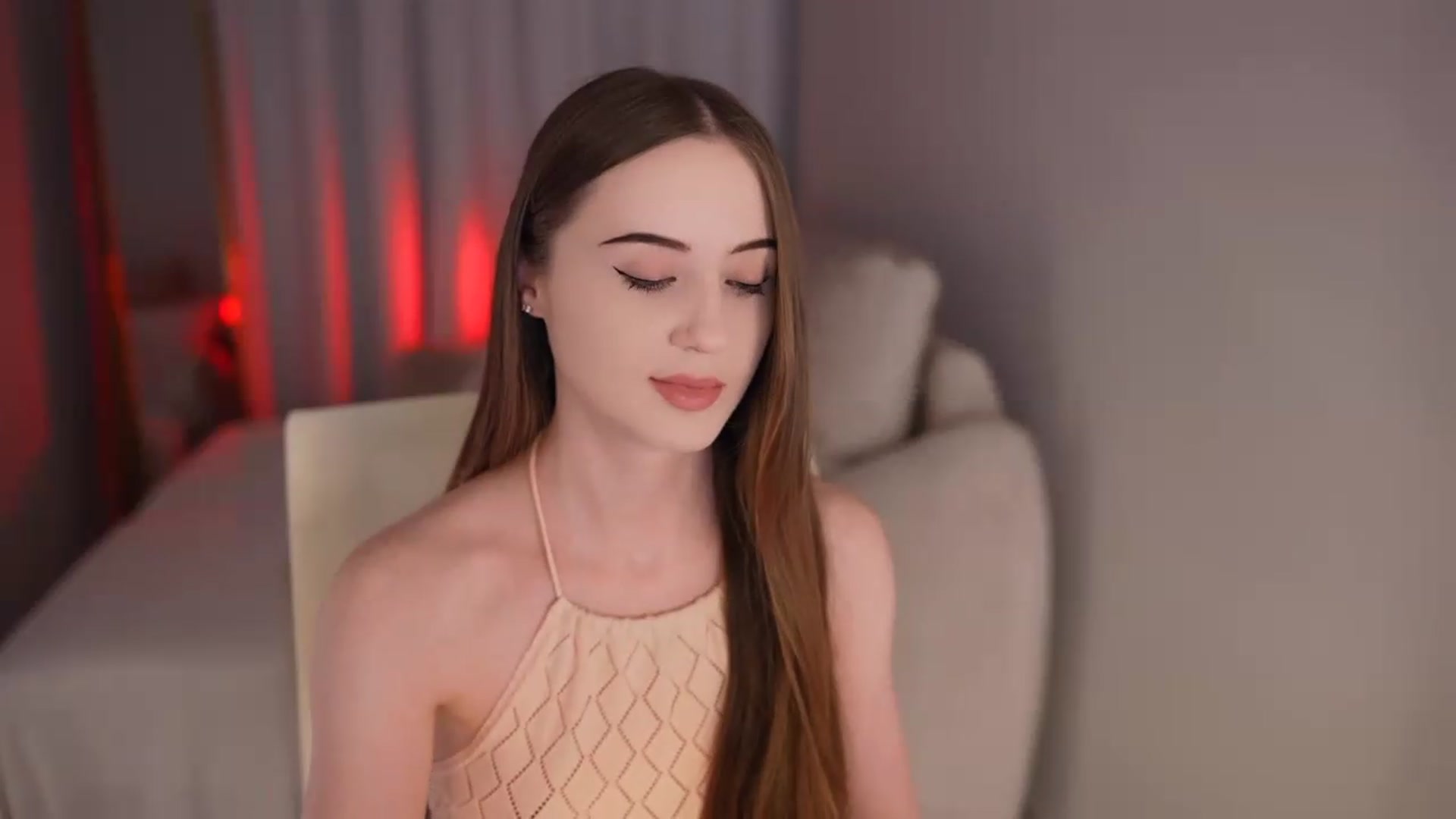 Gallery image thumbnail from Innocent_Soul's myfreecams stream on, 07/23/2026, 14:32 image 17 of 20