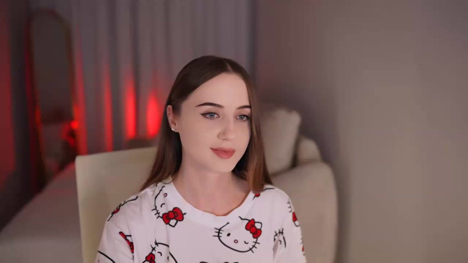 Gallery image thumbnail from Innocent_Soul's myfreecams stream on, 07/23/2026, 20:01 image 6 of 20