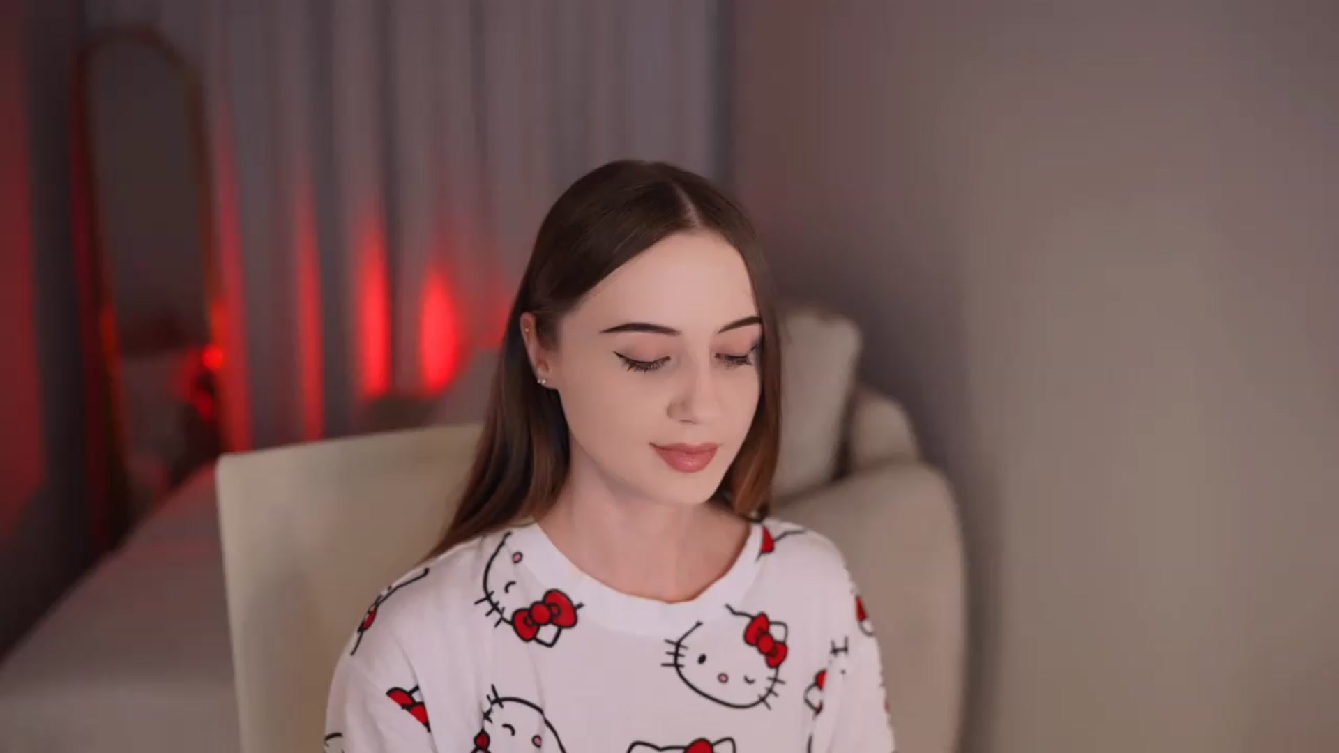 Gallery image thumbnail from Innocent_Soul's myfreecams stream on, 07/23/2026, 20:01 image 10 of 20