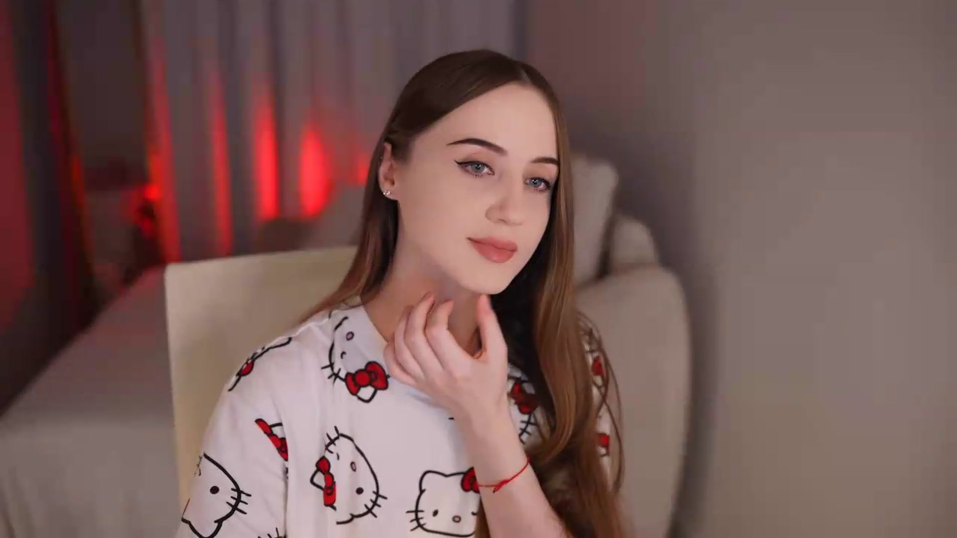 Gallery image thumbnail from Innocent_Soul's myfreecams stream on, 07/23/2026, 20:01 image 2 of 20