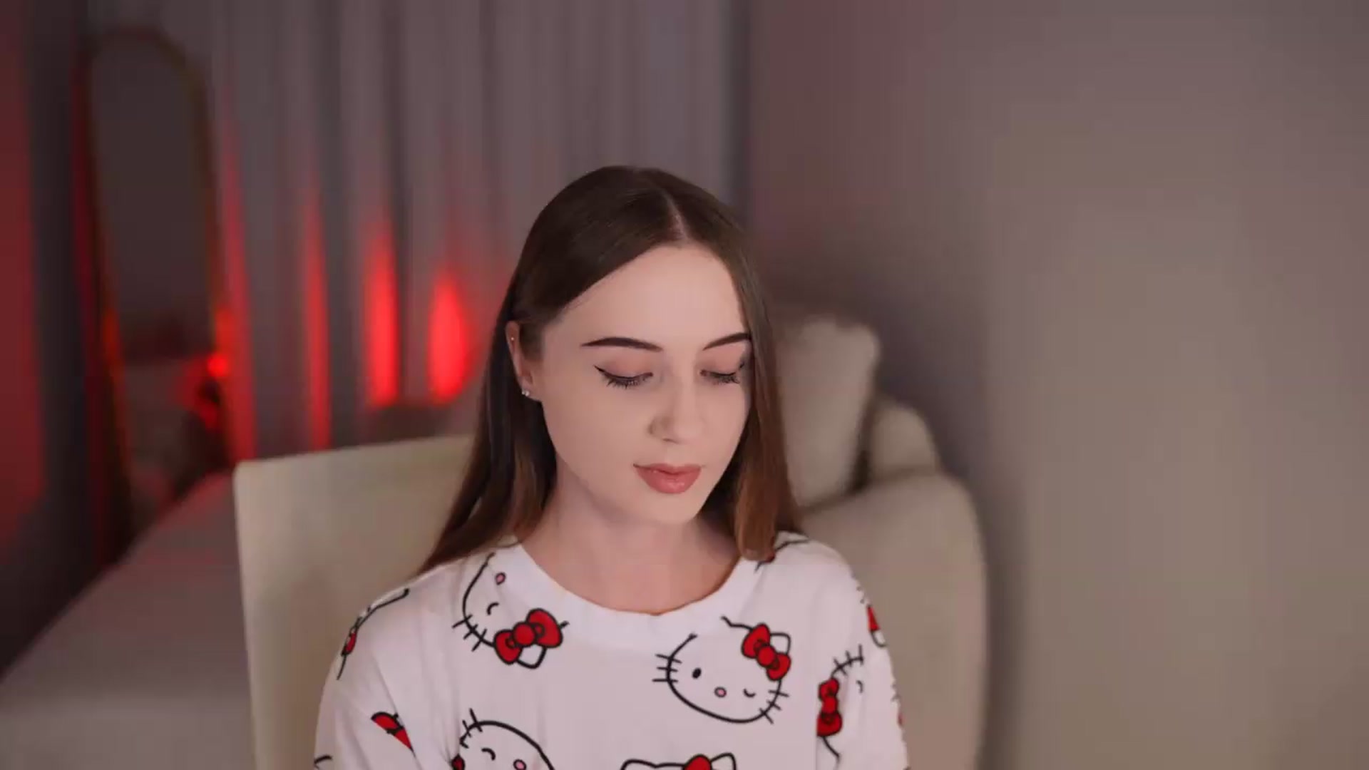 Gallery image thumbnail from Innocent_Soul's myfreecams stream on, 07/23/2026, 20:01 image 15 of 20