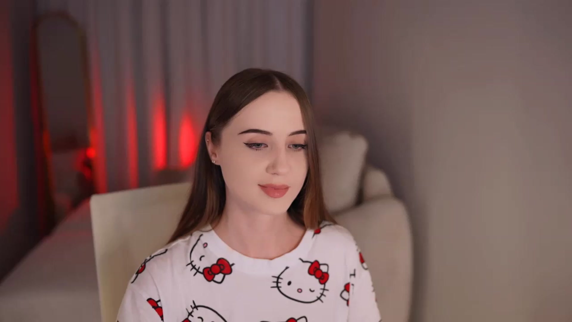 Gallery image thumbnail from Innocent_Soul's myfreecams stream on, 07/23/2026, 20:01 image 13 of 20