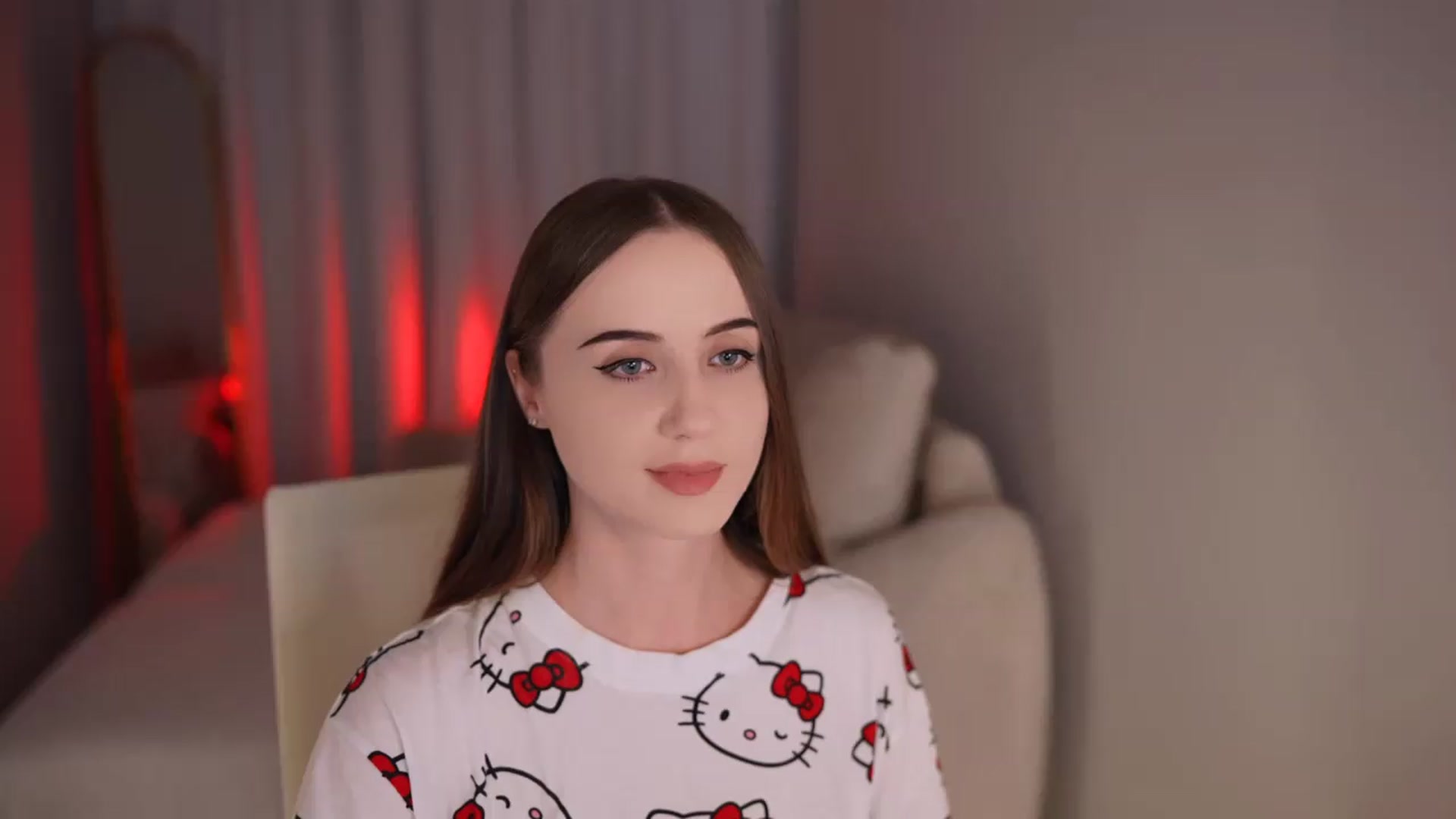 Gallery image thumbnail from Innocent_Soul's myfreecams stream on, 07/23/2026, 20:01 image 14 of 20