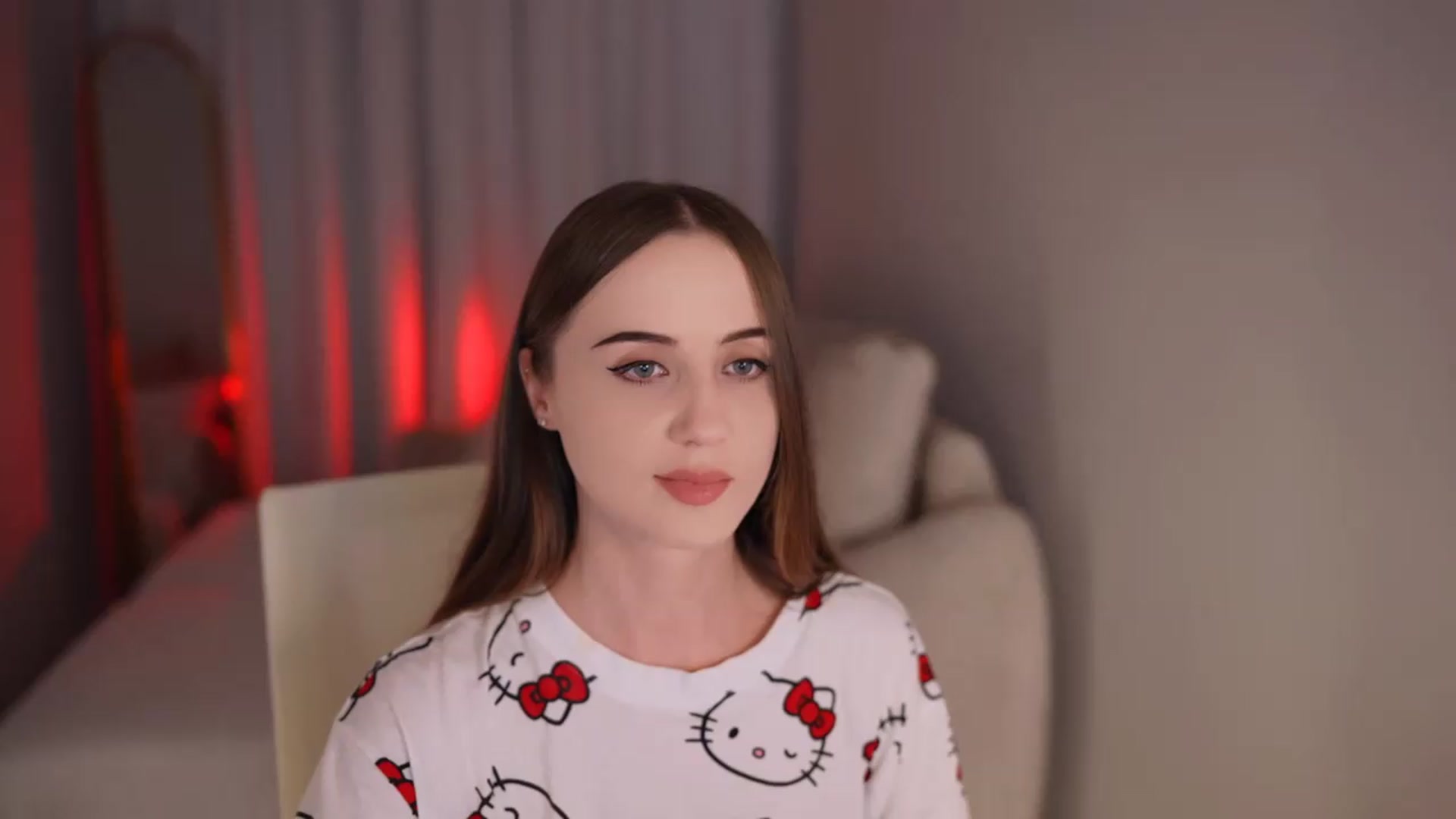 Gallery image thumbnail from Innocent_Soul's myfreecams stream on, 07/23/2026, 20:01 image 17 of 20