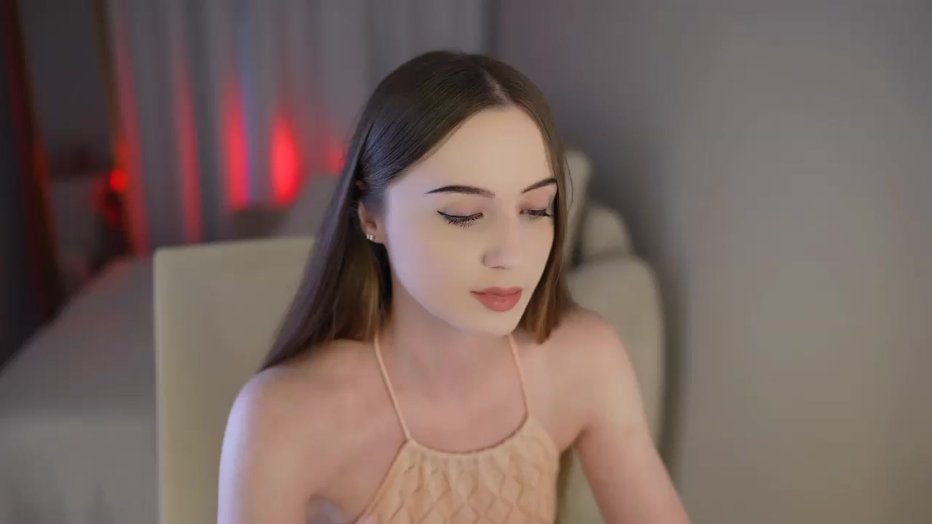 Gallery image thumbnail from Innocent_Soul's myfreecams stream on, 08/03/2026, 13:18 image 10 of 20