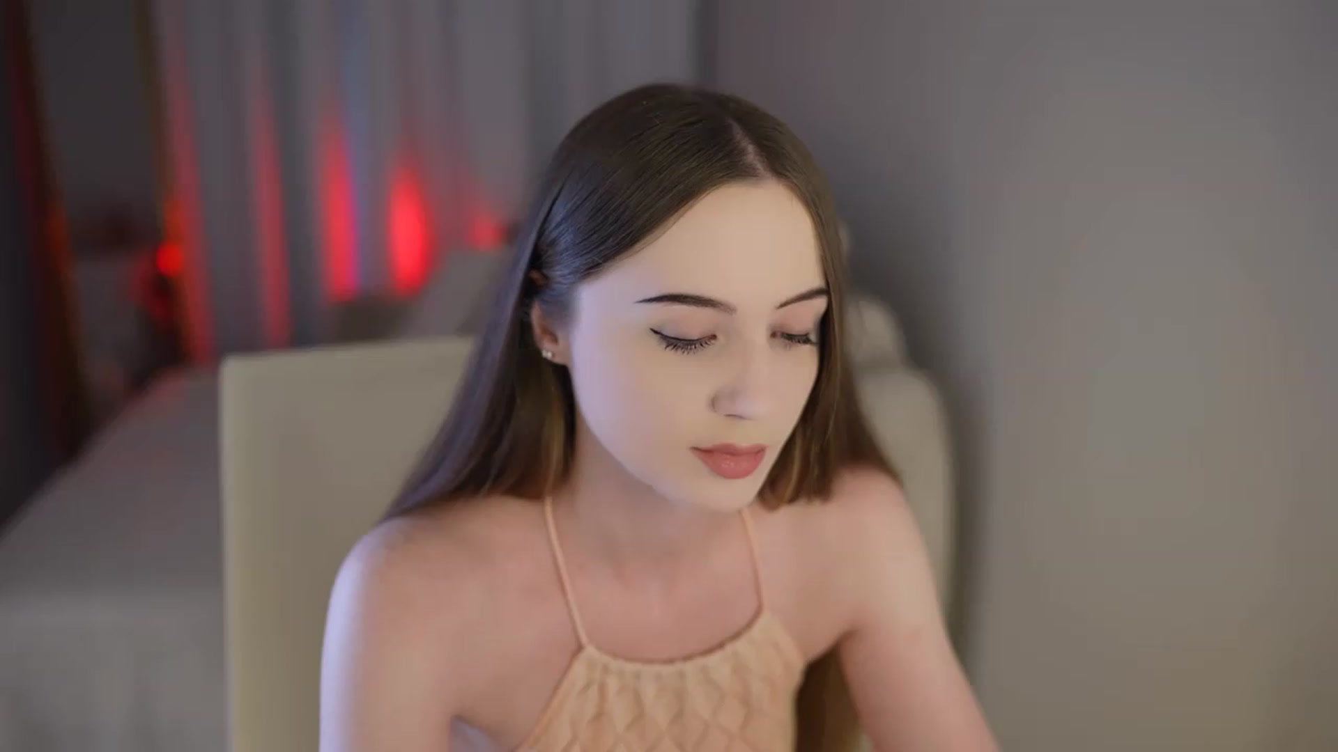 Gallery image thumbnail from Innocent_Soul's myfreecams stream on, 08/03/2026, 13:18 image 2 of 20