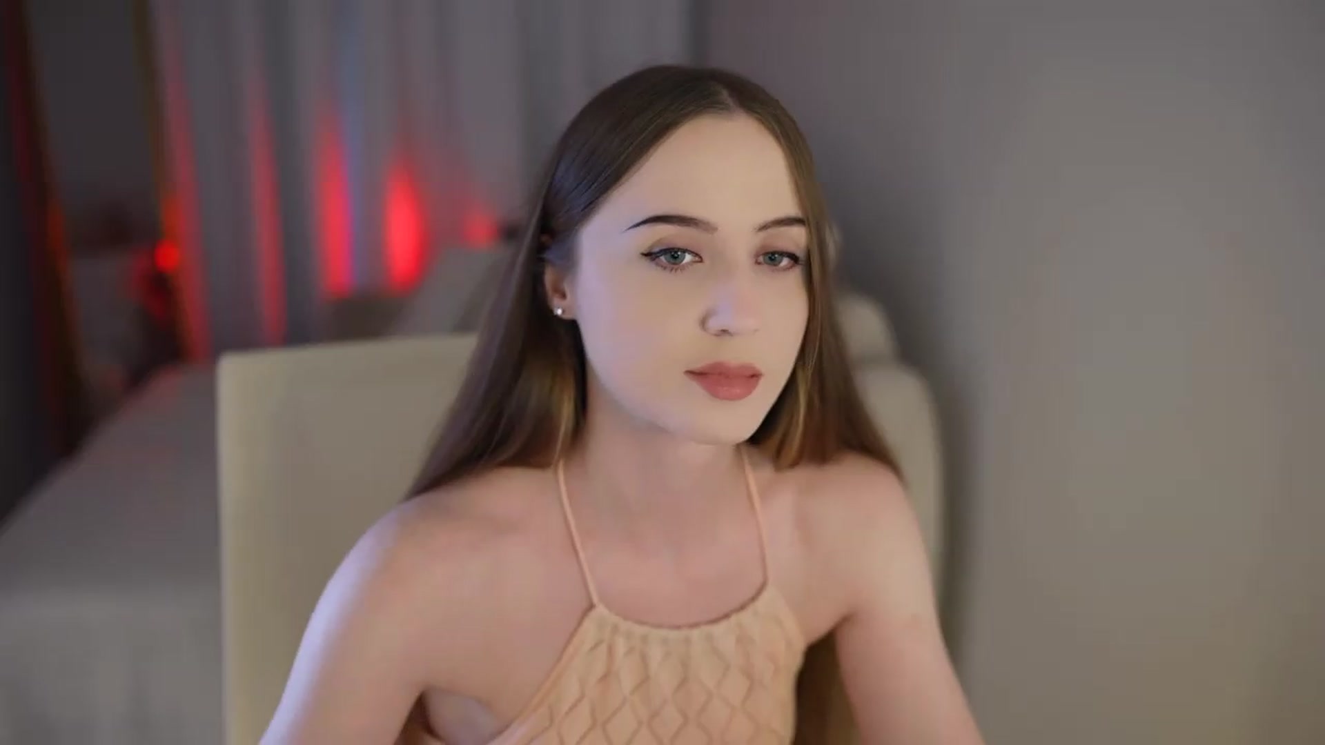 Gallery image thumbnail from Innocent_Soul's myfreecams stream on, 08/03/2026, 13:18 image 4 of 20