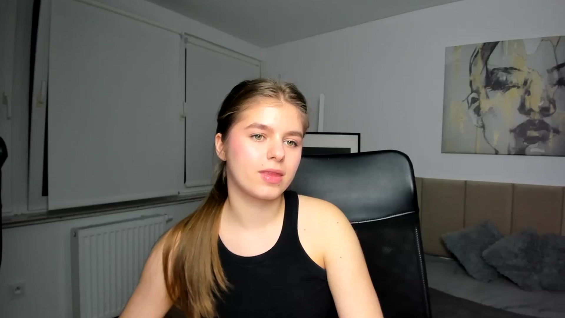 Gallery image thumbnail from Innolasa's myfreecams stream on, 03/19/2024, 18:19 image 9 of 20