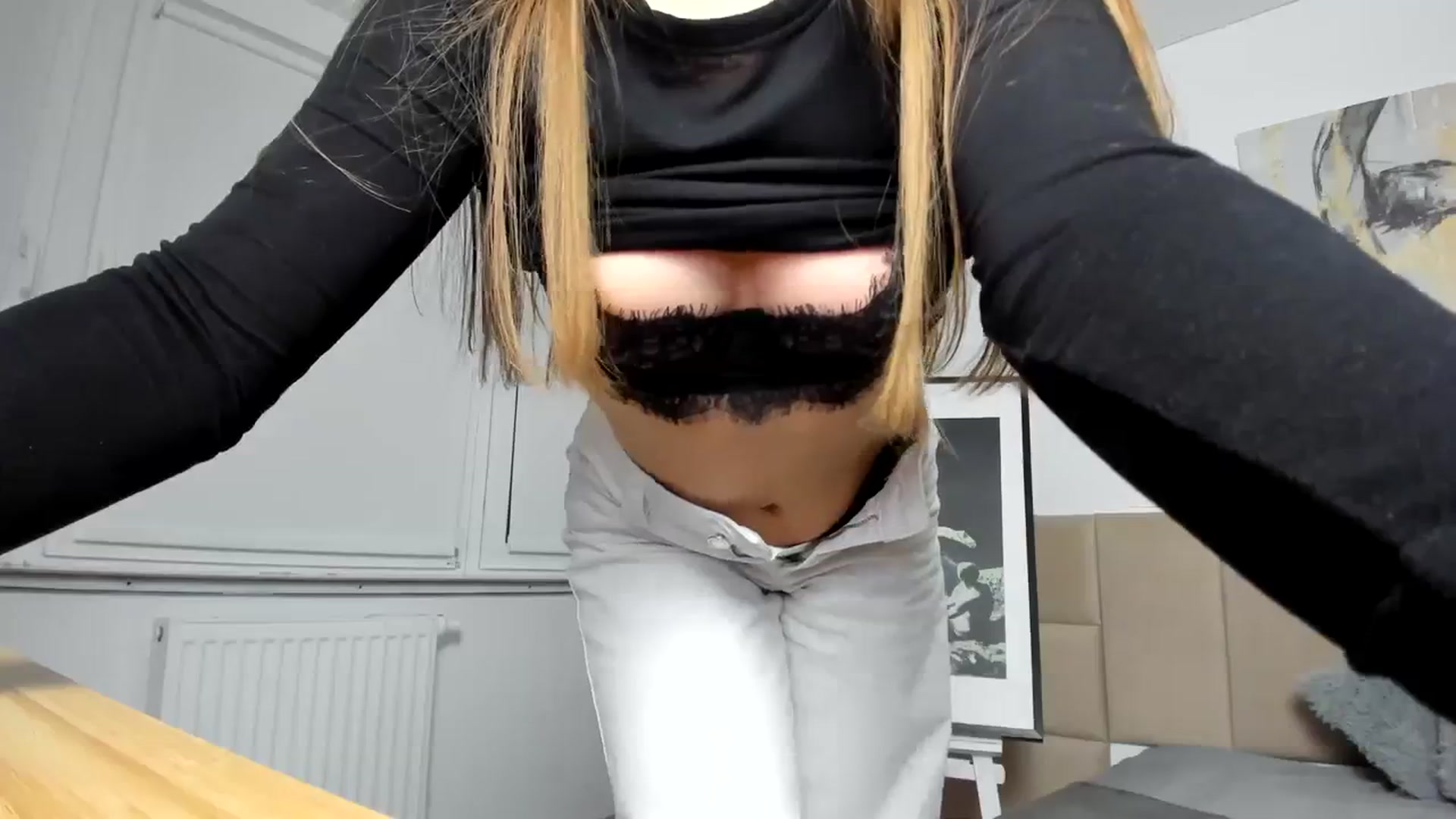 Gallery image thumbnail from Innolasa's myfreecams stream on, 03/21/2024, 17:46 image 5 of 20