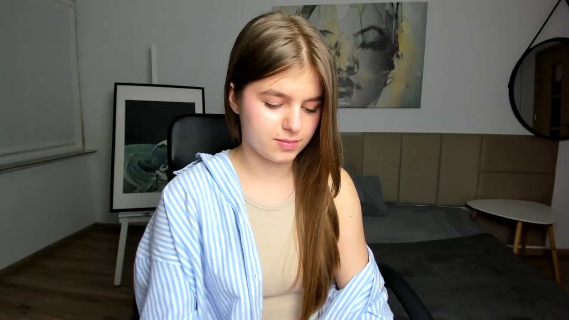 Gallery image thumbnail from Innolasa's myfreecams stream on, 03/23/2024, 17:55 image 8 of 20
