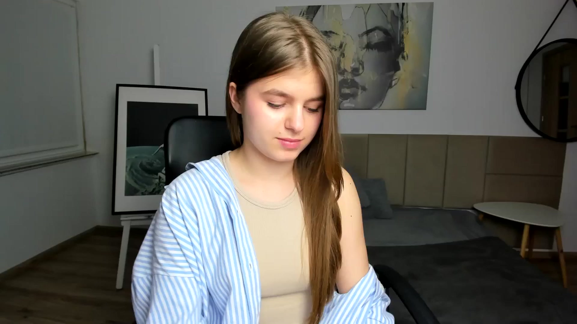 Gallery image thumbnail from Innolasa's myfreecams stream on, 03/23/2024, 17:55 image 9 of 20