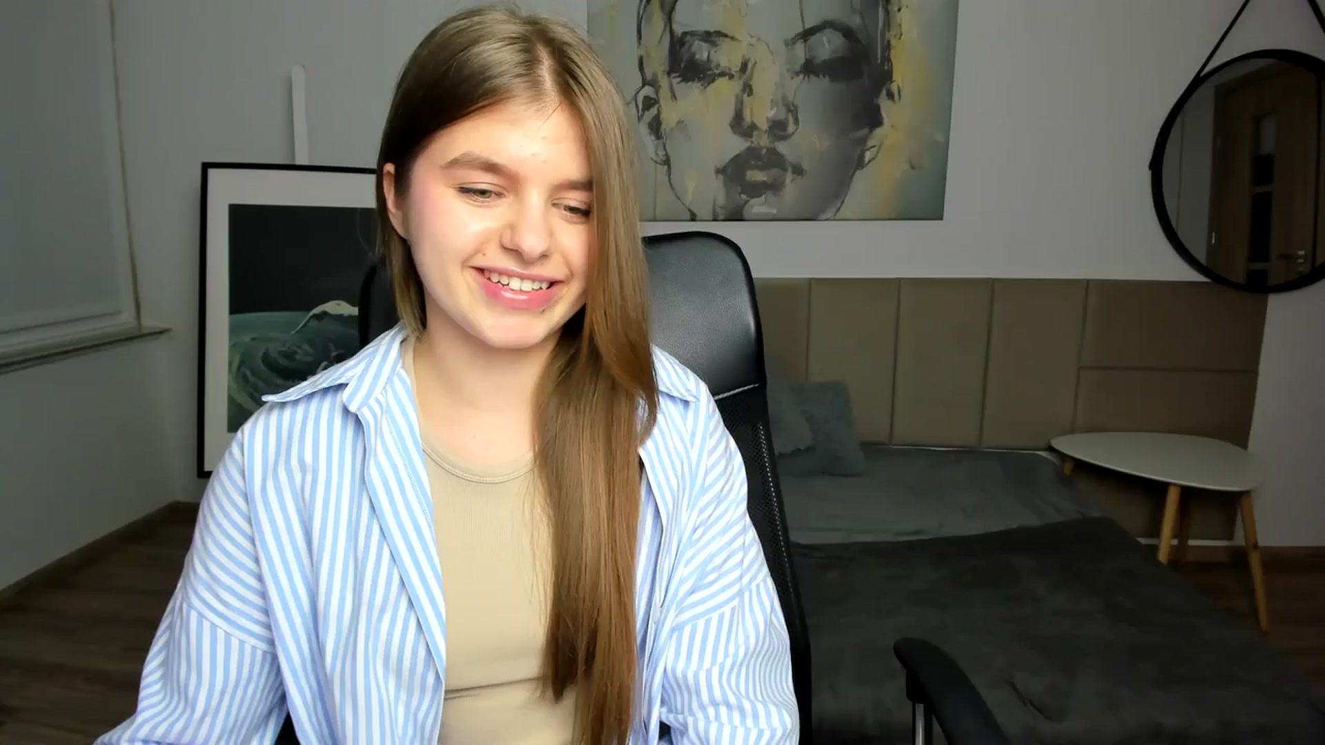 Gallery image thumbnail from Innolasa's myfreecams stream on, 03/23/2024, 21:37 image 2 of 20
