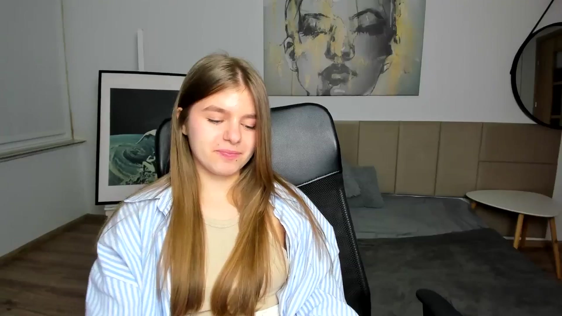 Gallery image thumbnail from Innolasa's myfreecams stream on, 03/23/2024, 21:37 image 11 of 20