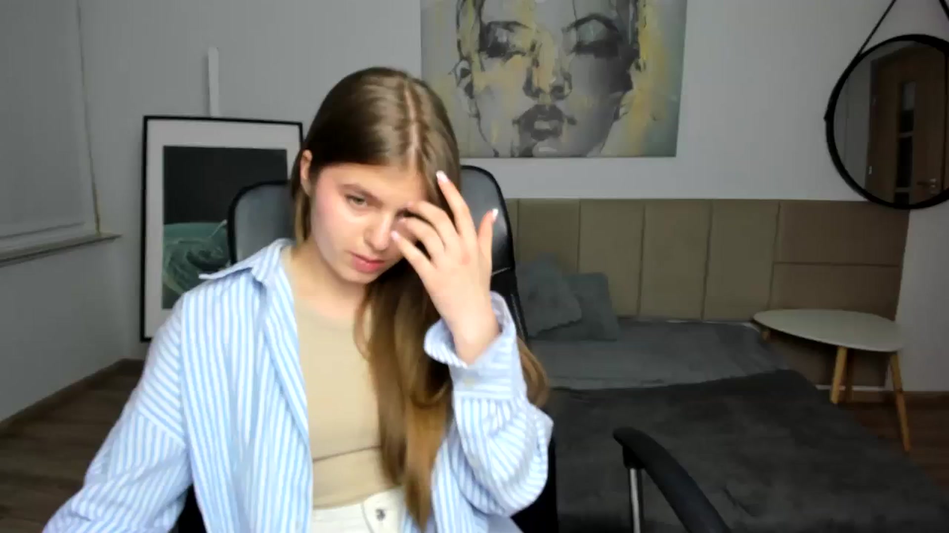 Gallery image thumbnail from Innolasa's myfreecams stream on, 03/23/2024, 21:37 image 3 of 20