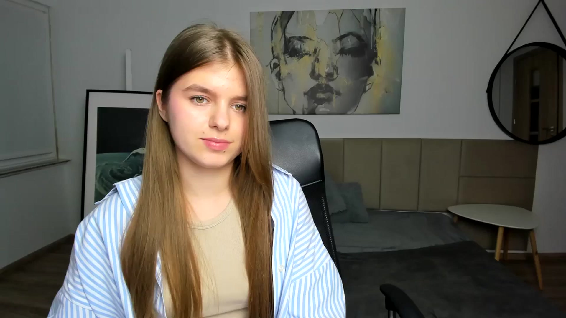 Gallery image thumbnail from Innolasa's myfreecams stream on, 03/23/2024, 21:37 image 4 of 20