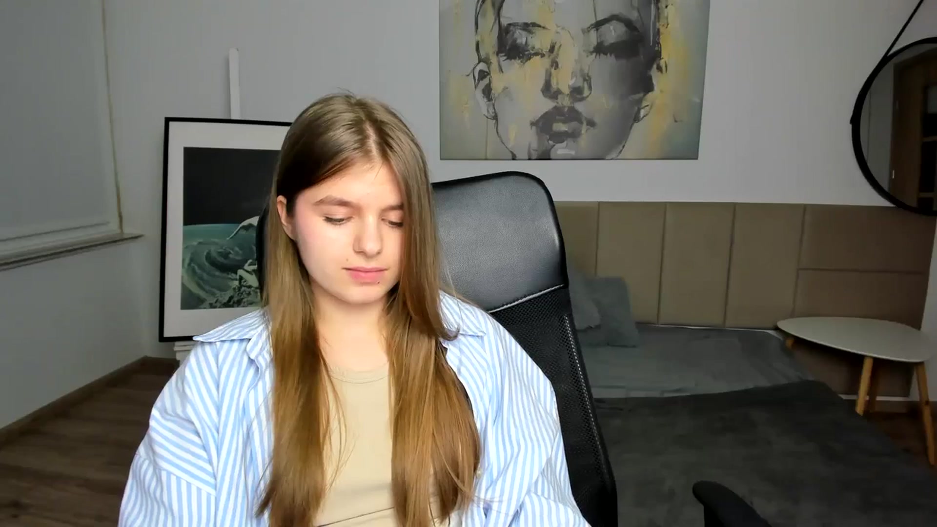 Gallery image thumbnail from Innolasa's myfreecams stream on, 03/23/2024, 21:37 image 14 of 20