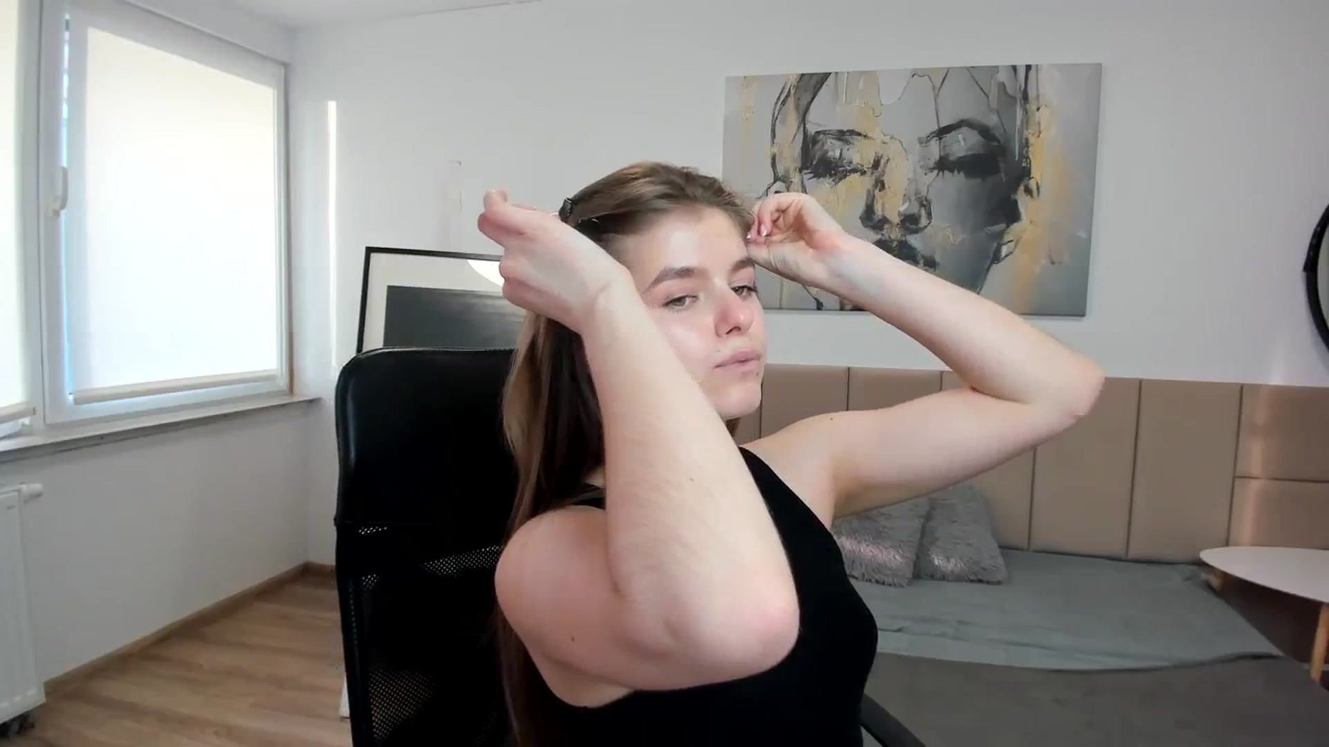 Gallery image thumbnail from Innolasa's myfreecams stream on, 03/29/2024, 16:20 image 18 of 20