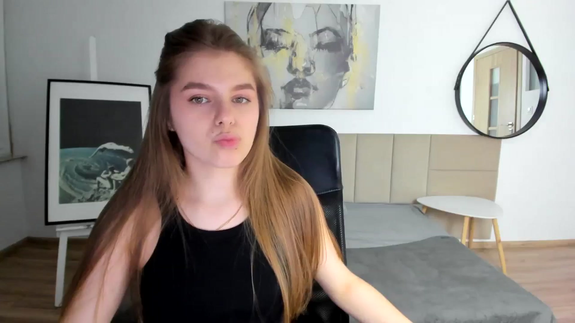 Gallery image thumbnail from Innolasa's myfreecams stream on, 03/29/2024, 18:11 image 20 of 20