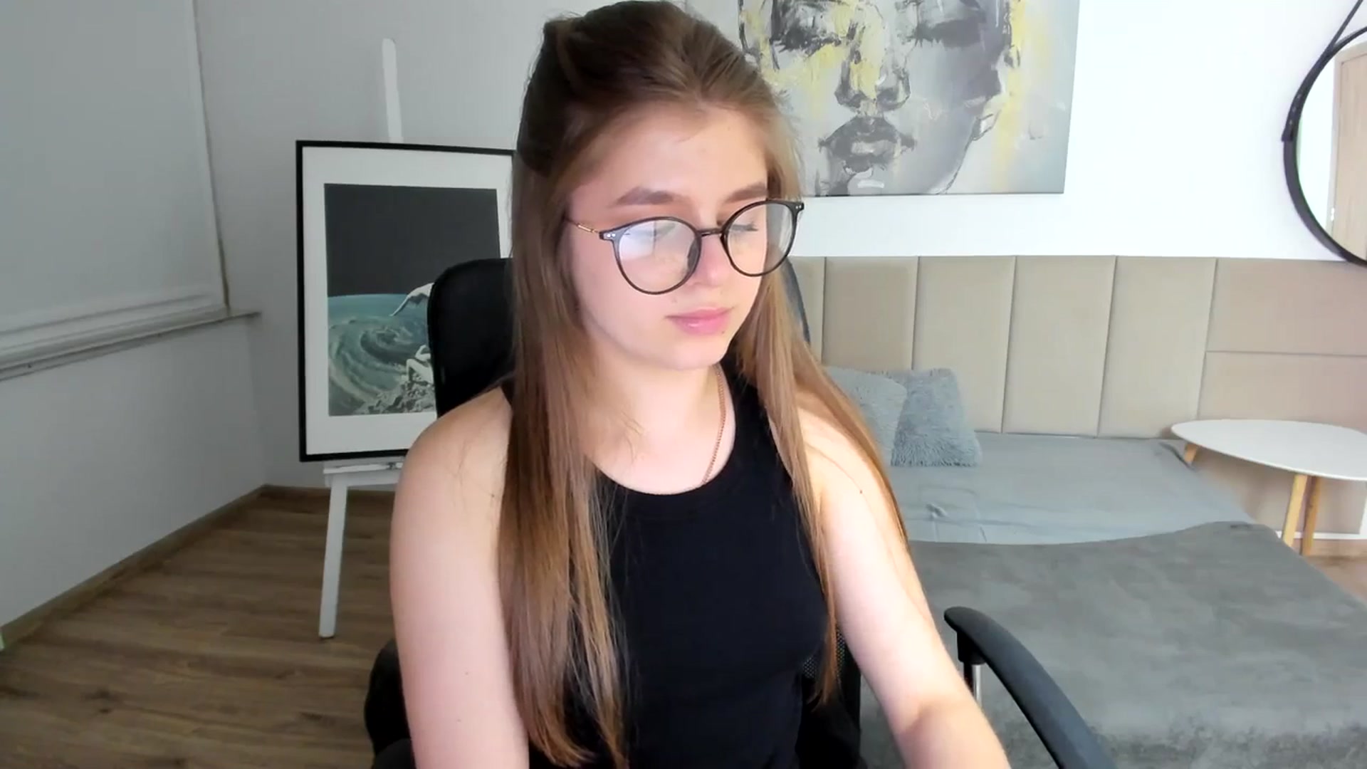 Gallery image thumbnail from Innolasa's myfreecams stream on, 03/29/2024, 18:59 image 14 of 20