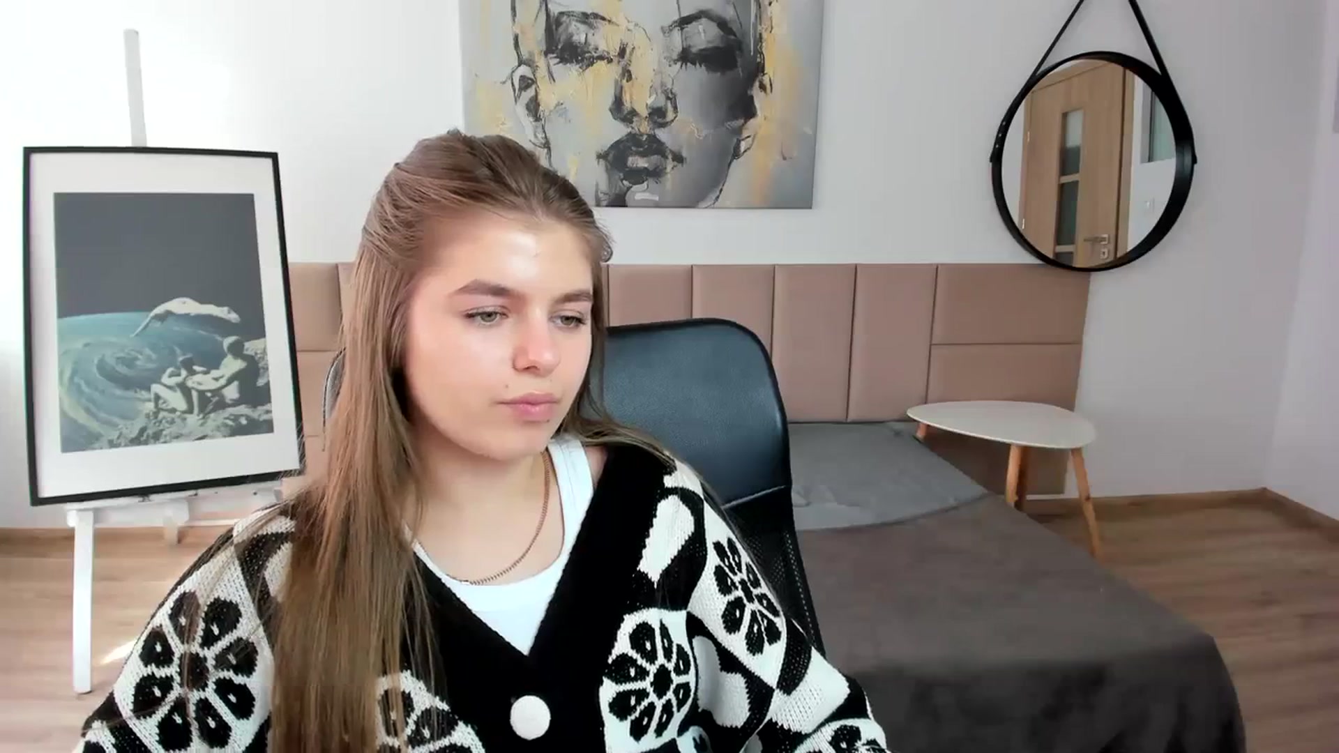 Gallery image thumbnail from Innolasa's myfreecams stream on, 03/30/2024, 14:25 image 11 of 20